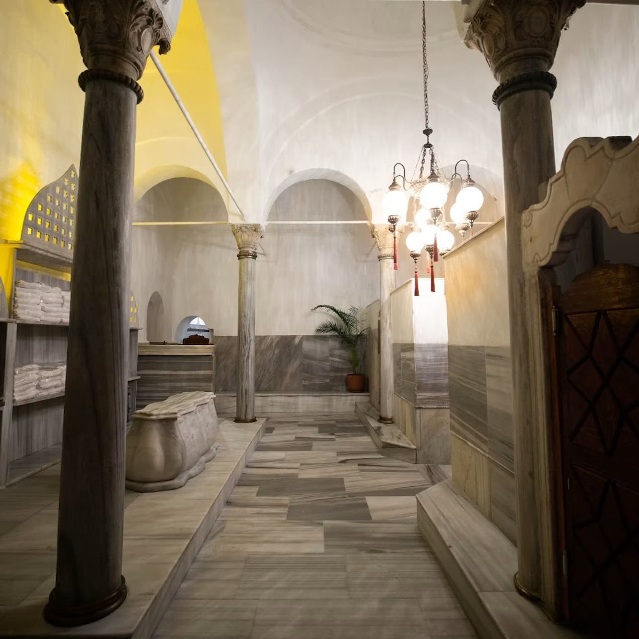 Cemberlitas Hammam Istanbul: Historical Bath Experience