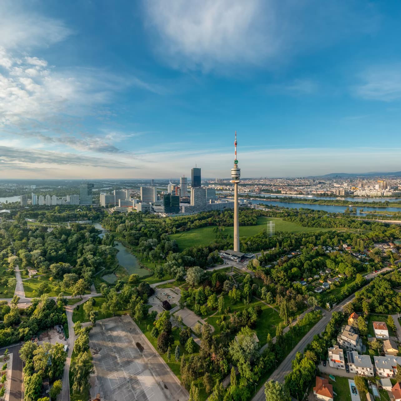 Danube Tower: Skip The Line Ticket