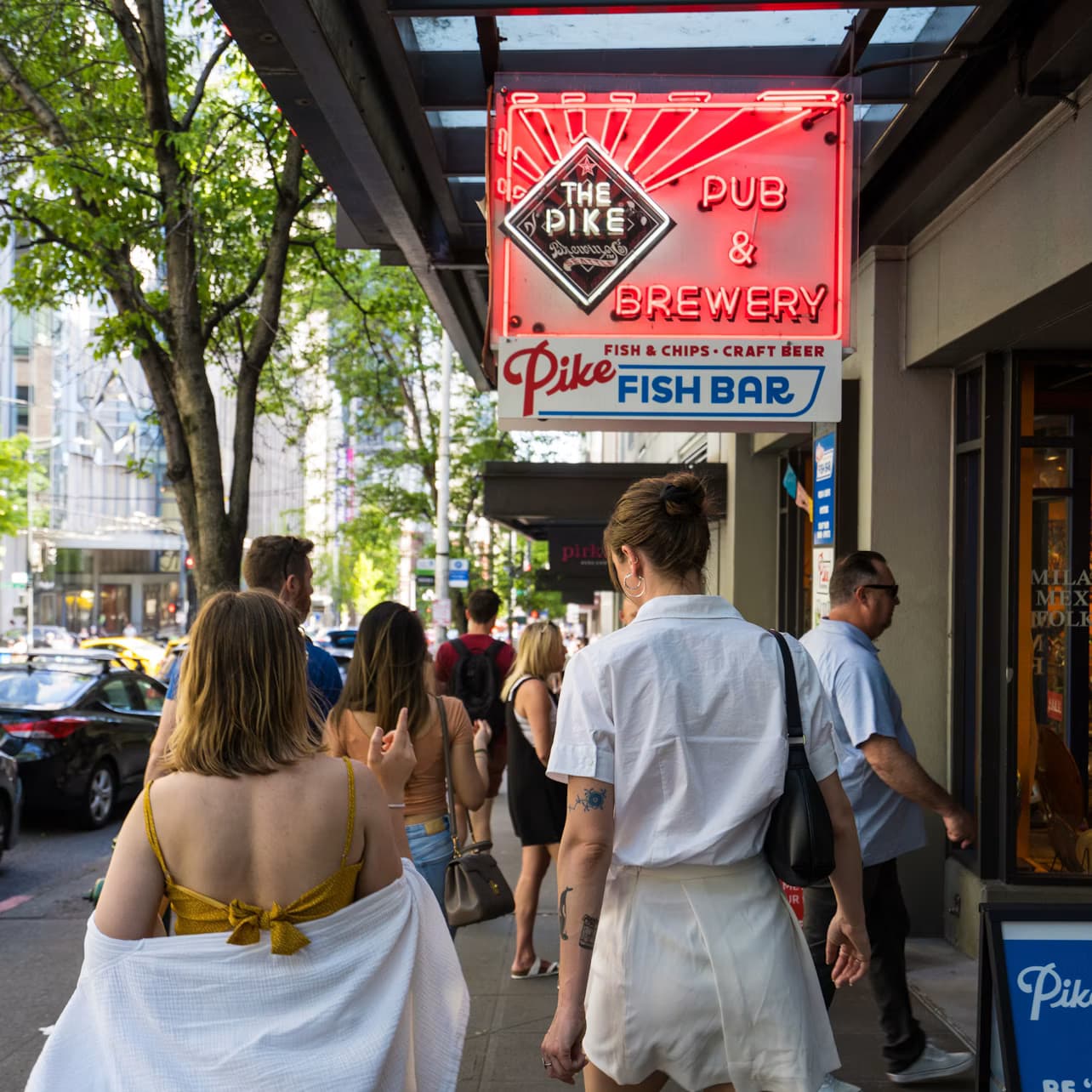 Craft Cocktail Gourmet Food Tour