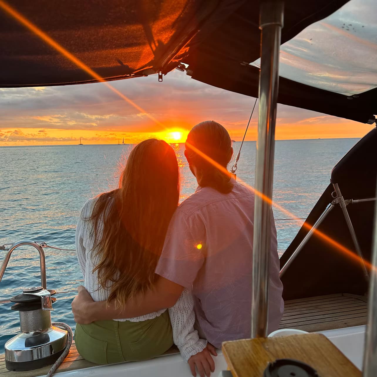 Waikiki: Day & Sunset Sailing Experience