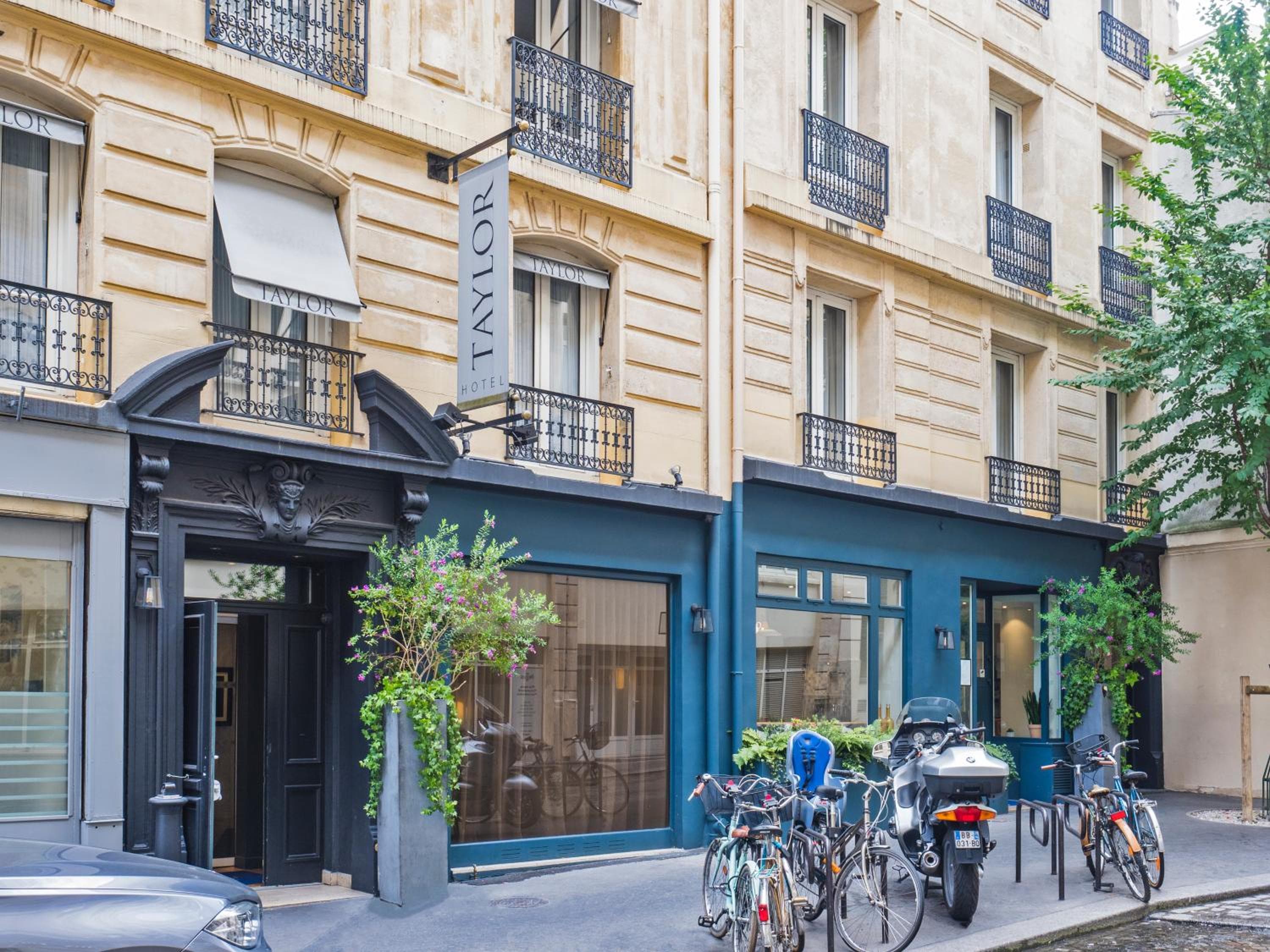 Hotel Taylor: building
