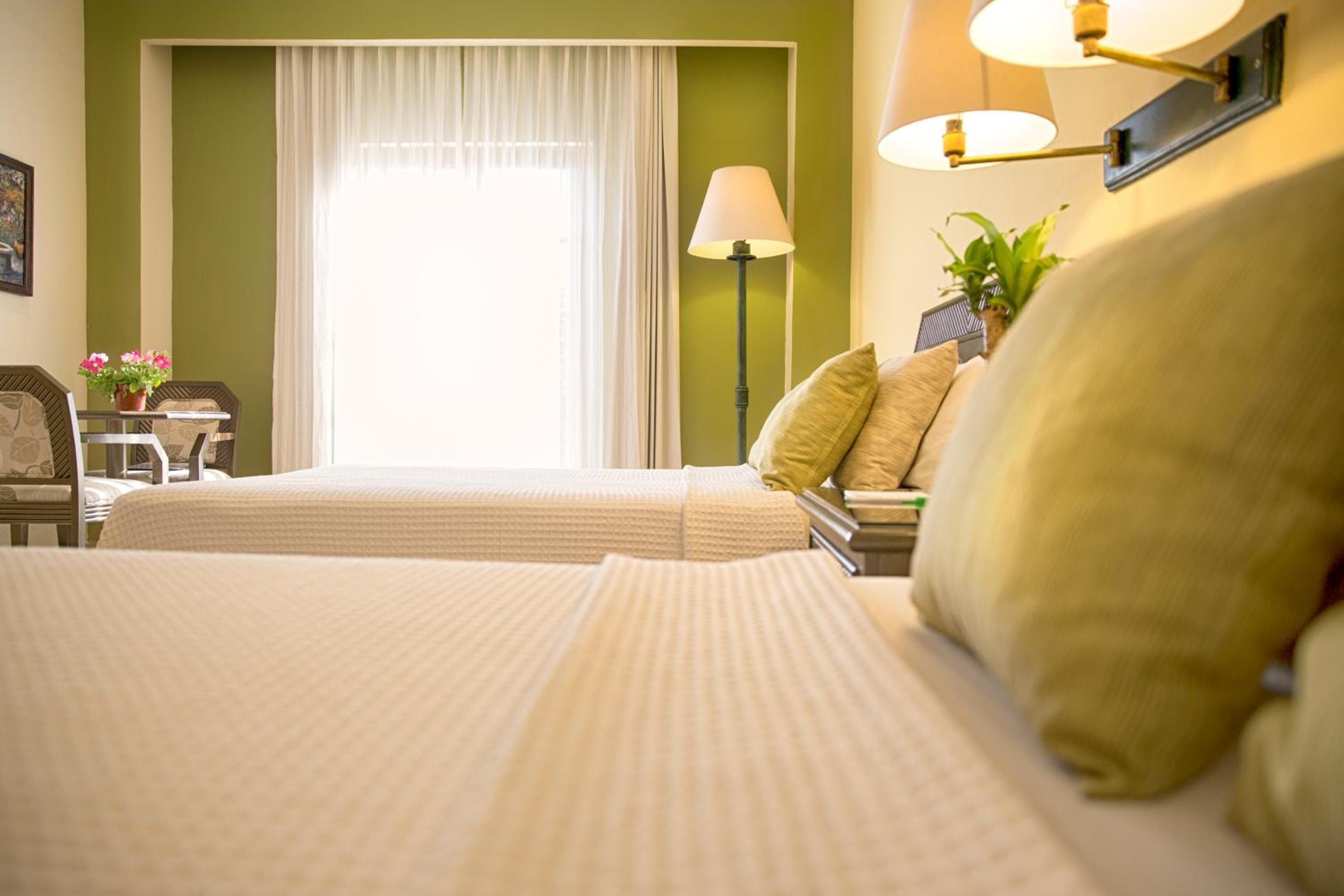 Hotel Los Itzaes by 5th av