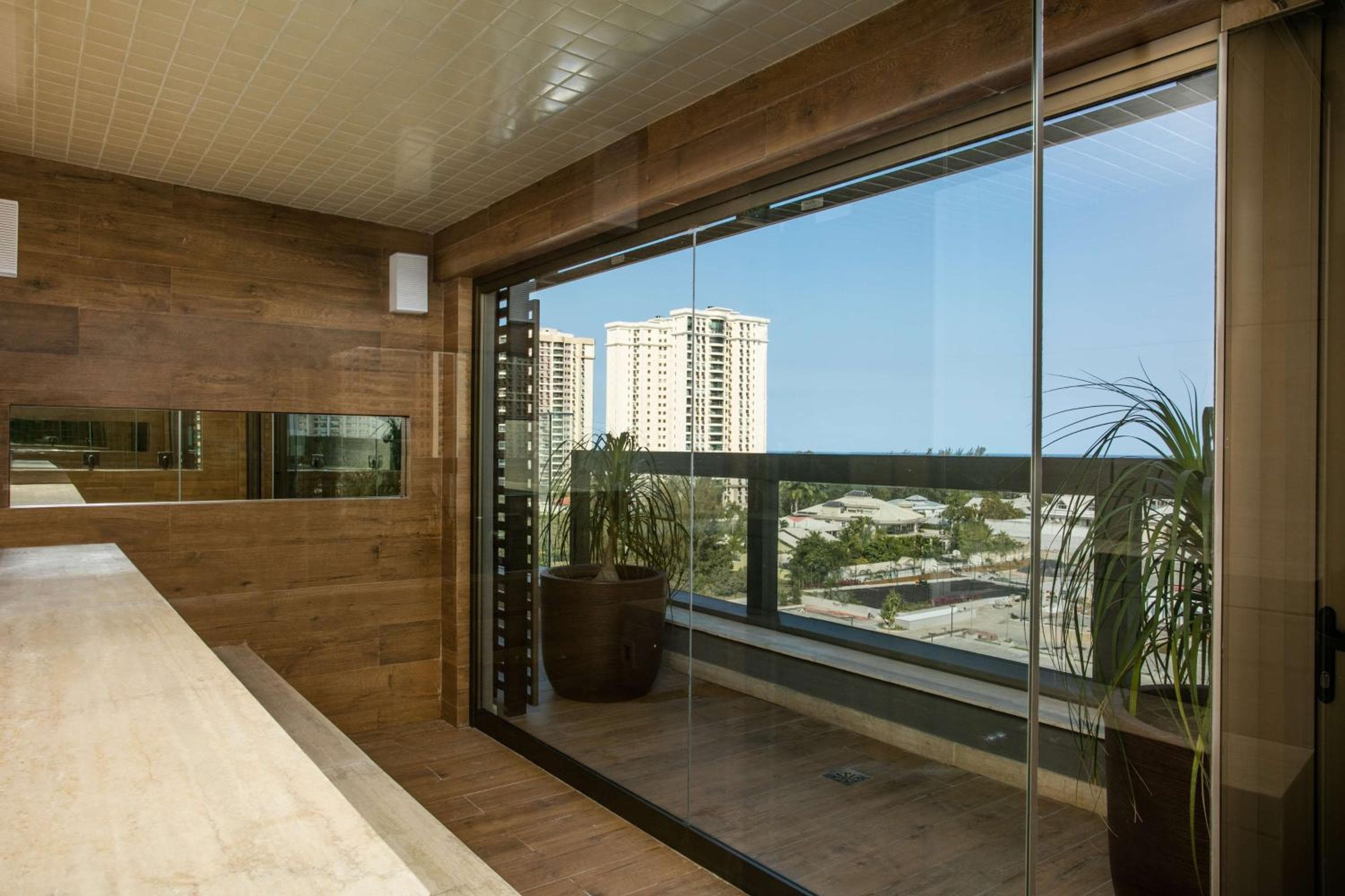Square Design Hotel: balance & terrace