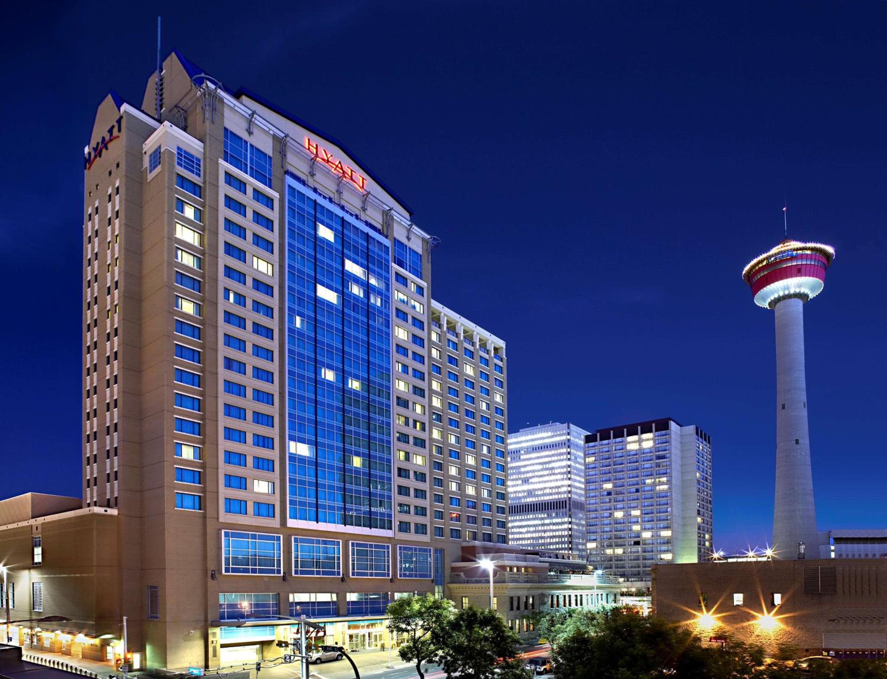 Hyatt Regency Calgary: building