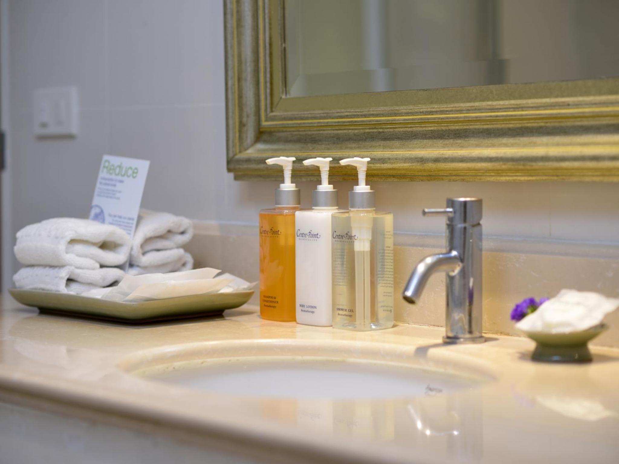 Centre Point Plus Hotel Silom: bathroom