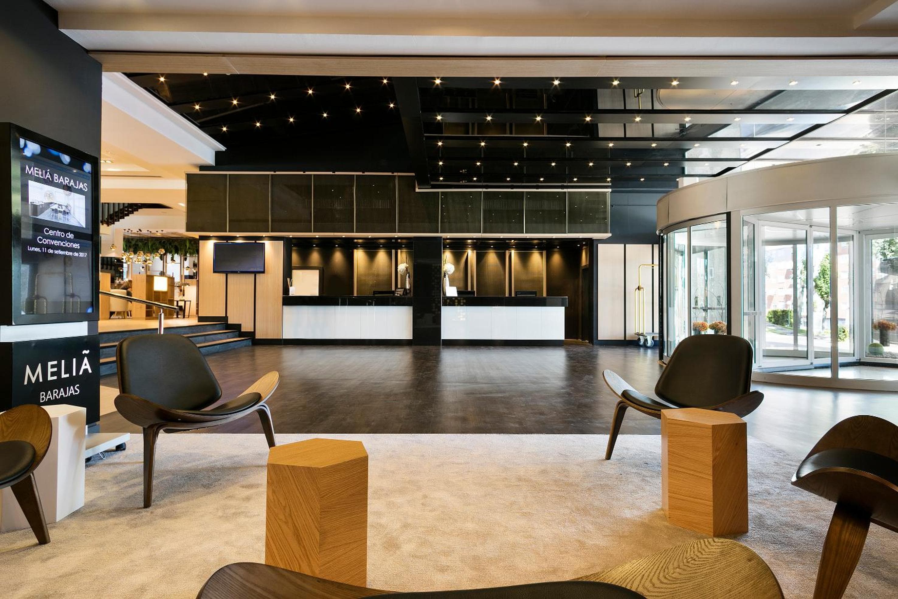 Meliá Madrid Barajas: recepcion & lobby