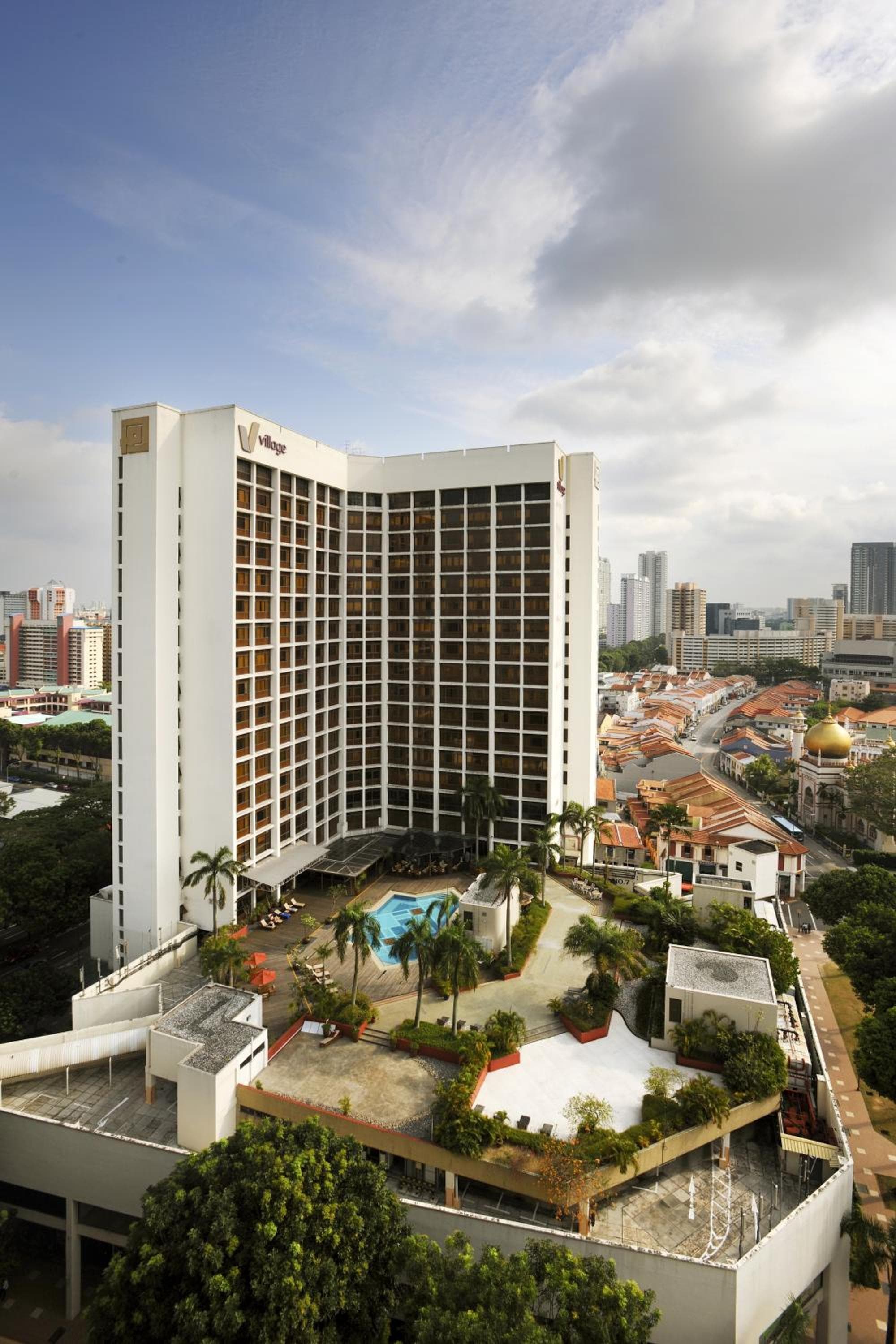 Village Hotel Bugis by Far East Hospitality: building