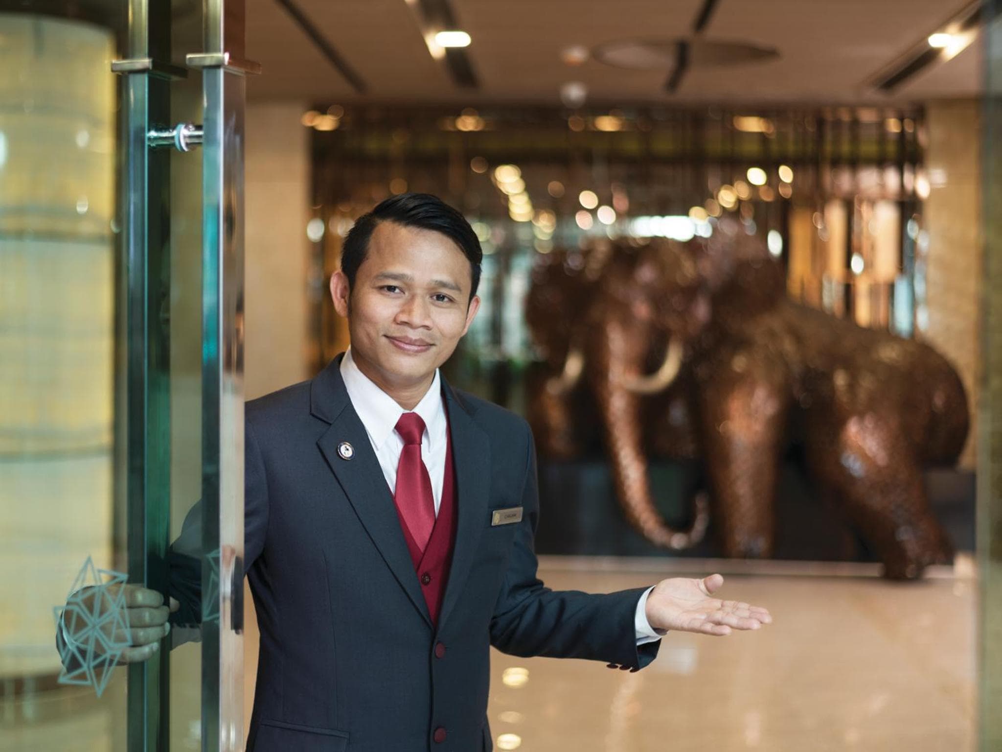 Solitaire Bangkok Sukhumvit 11 by Kingston Hotels: human