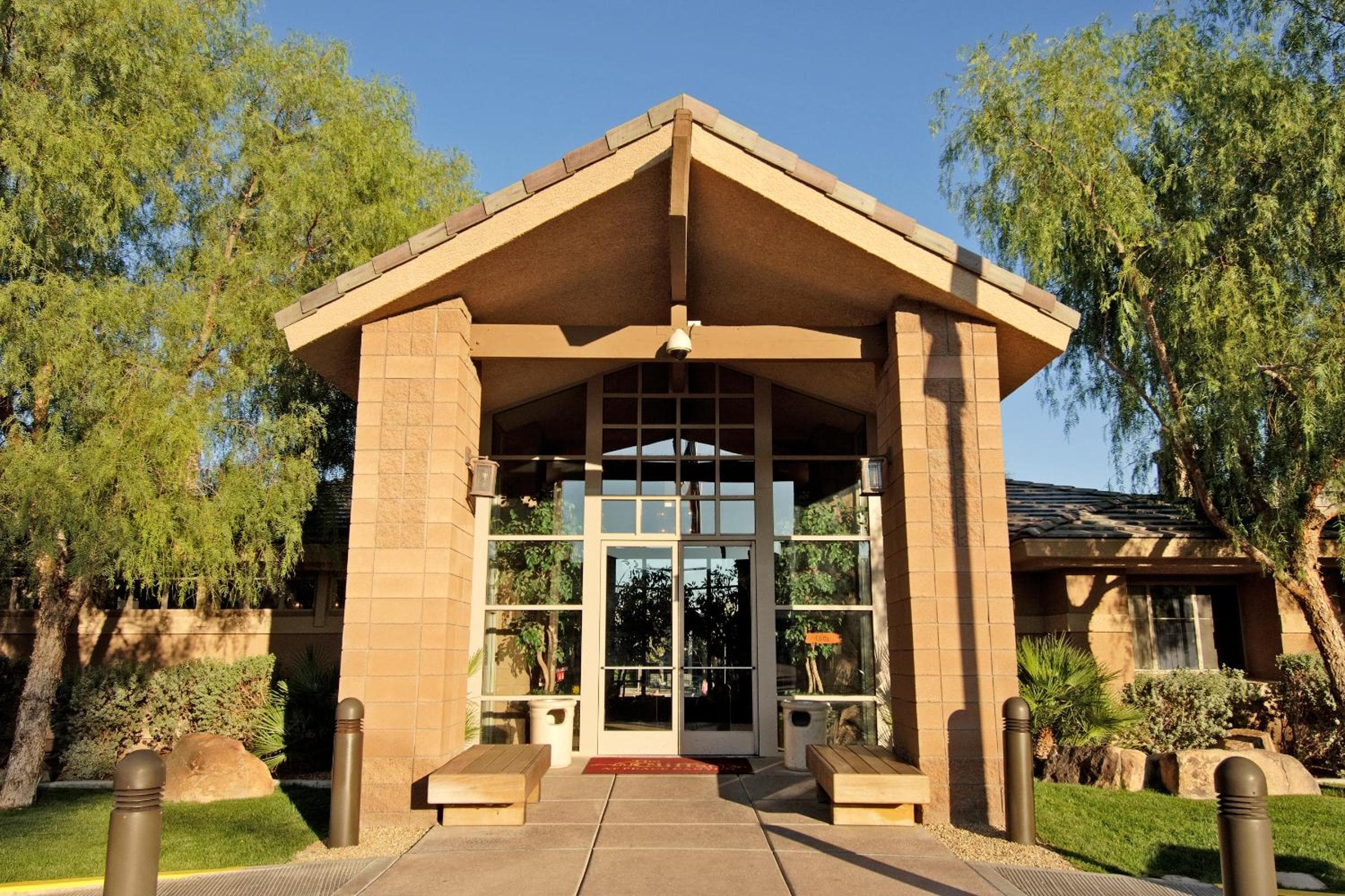 The Cliffs at Peace Canyon: building