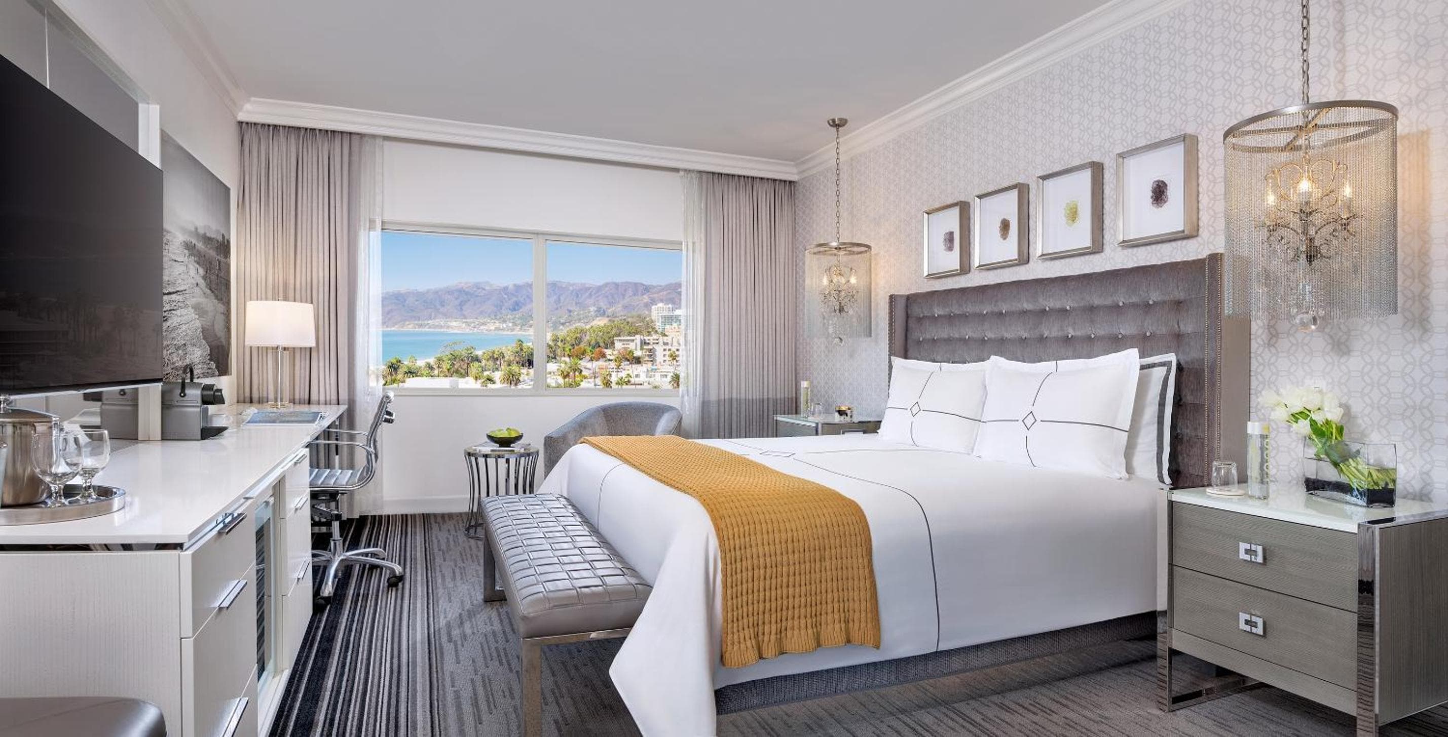 Huntley Santa Monica Beach: hotel room
