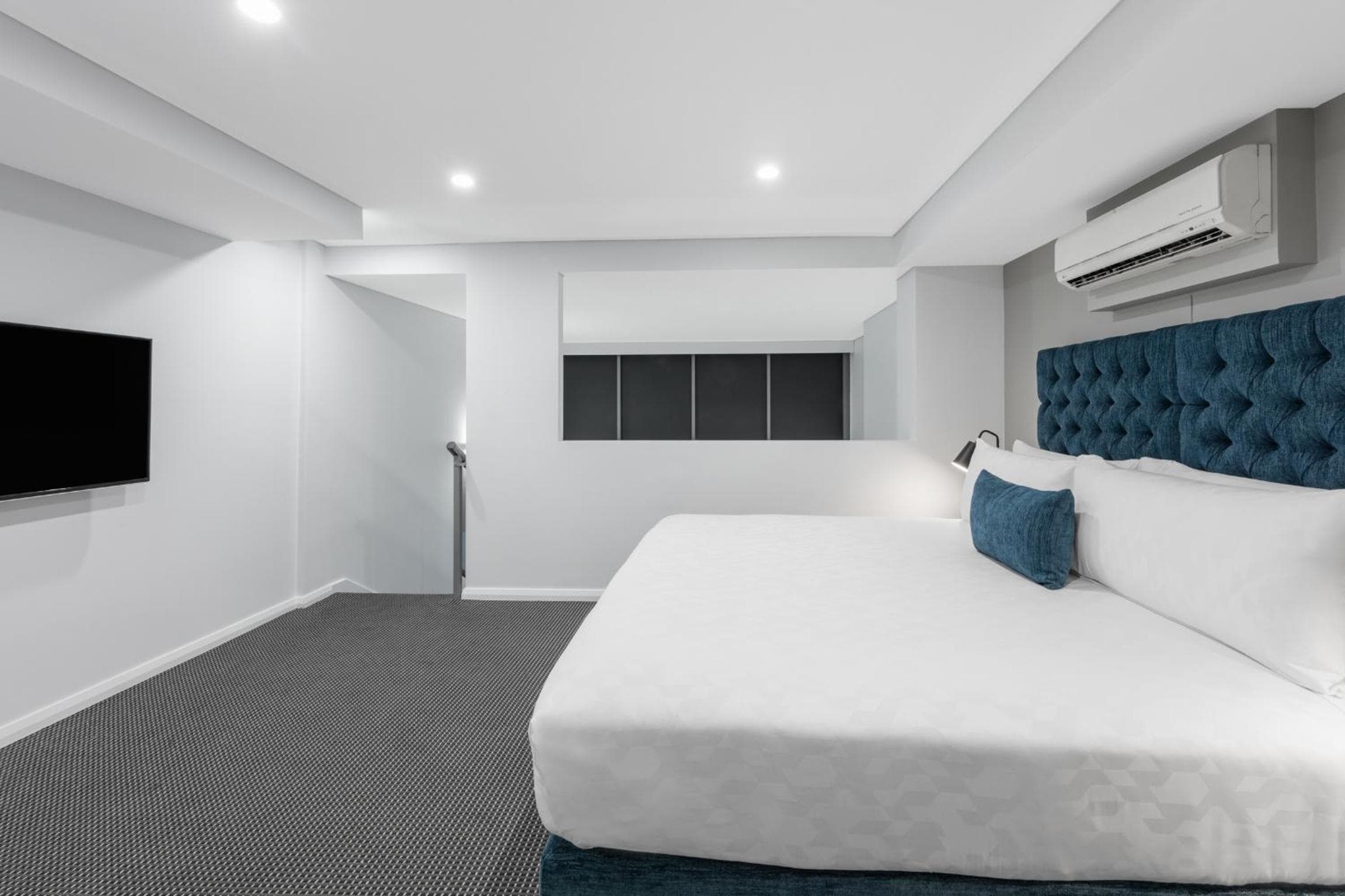 Meriton Suites Waterloo