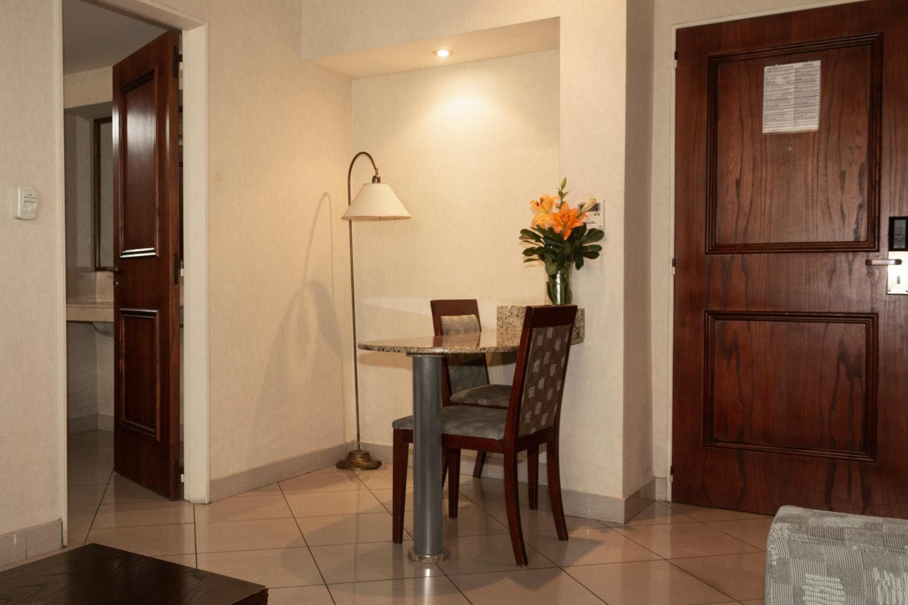 O2 Hotel Buenos Aires: hotel room