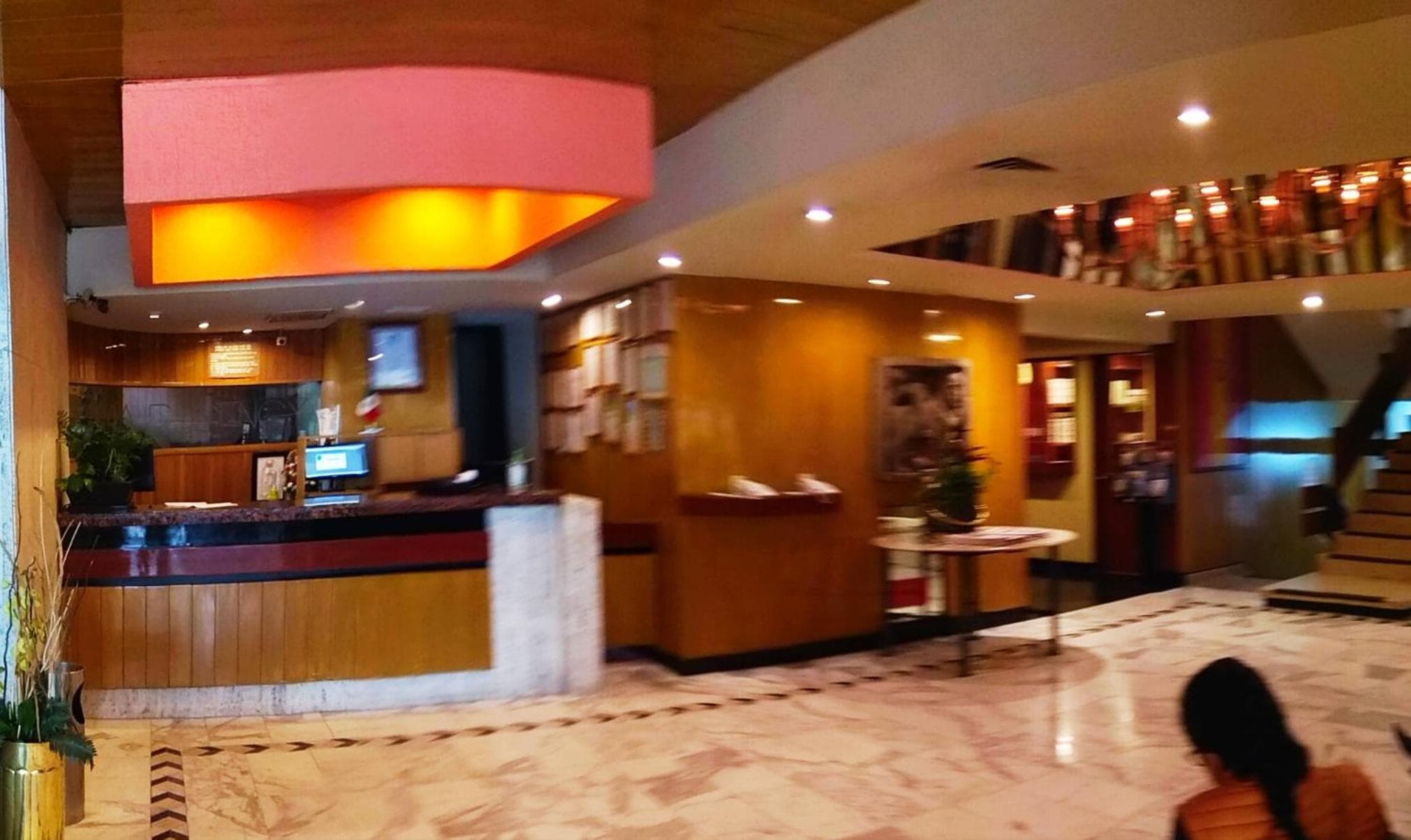 Segovia Regency: recepcion & lobby