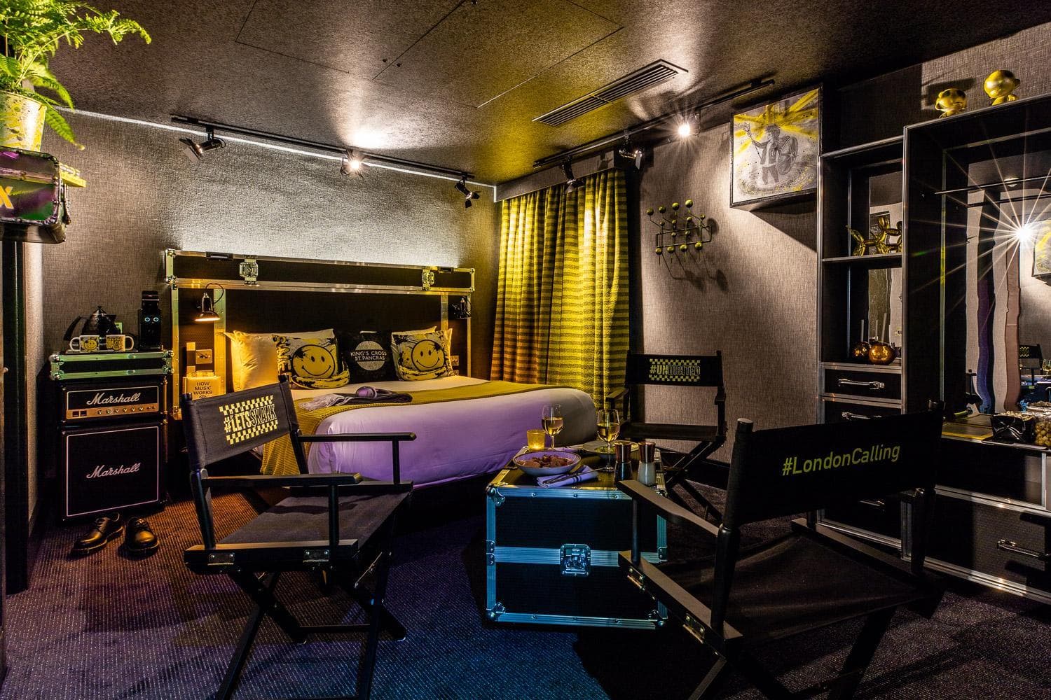 The Megaro Hotel - Kings Cross St Pancras, London: hotel room