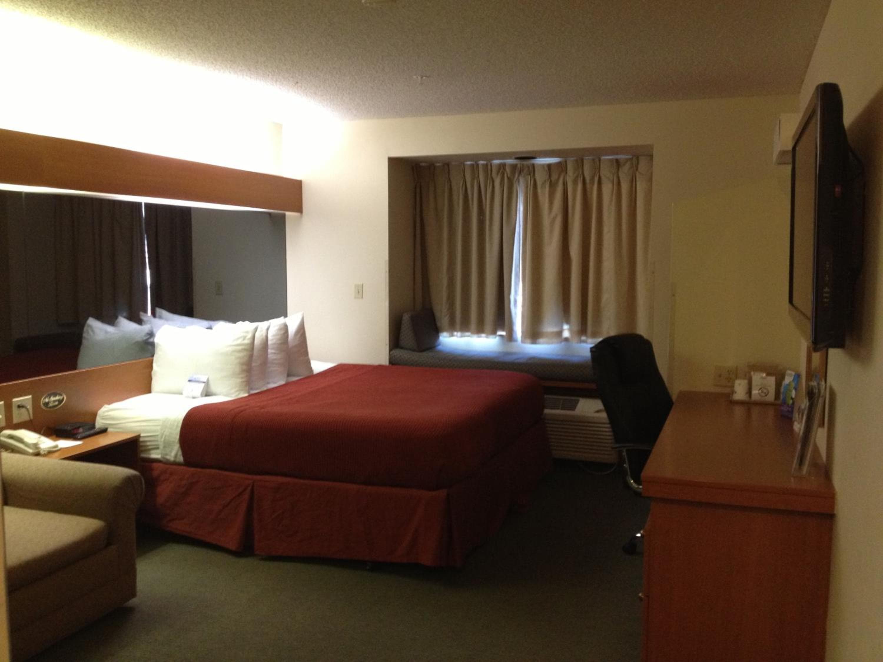 Microtel Inn & Suites by Wyndham Denver Airport