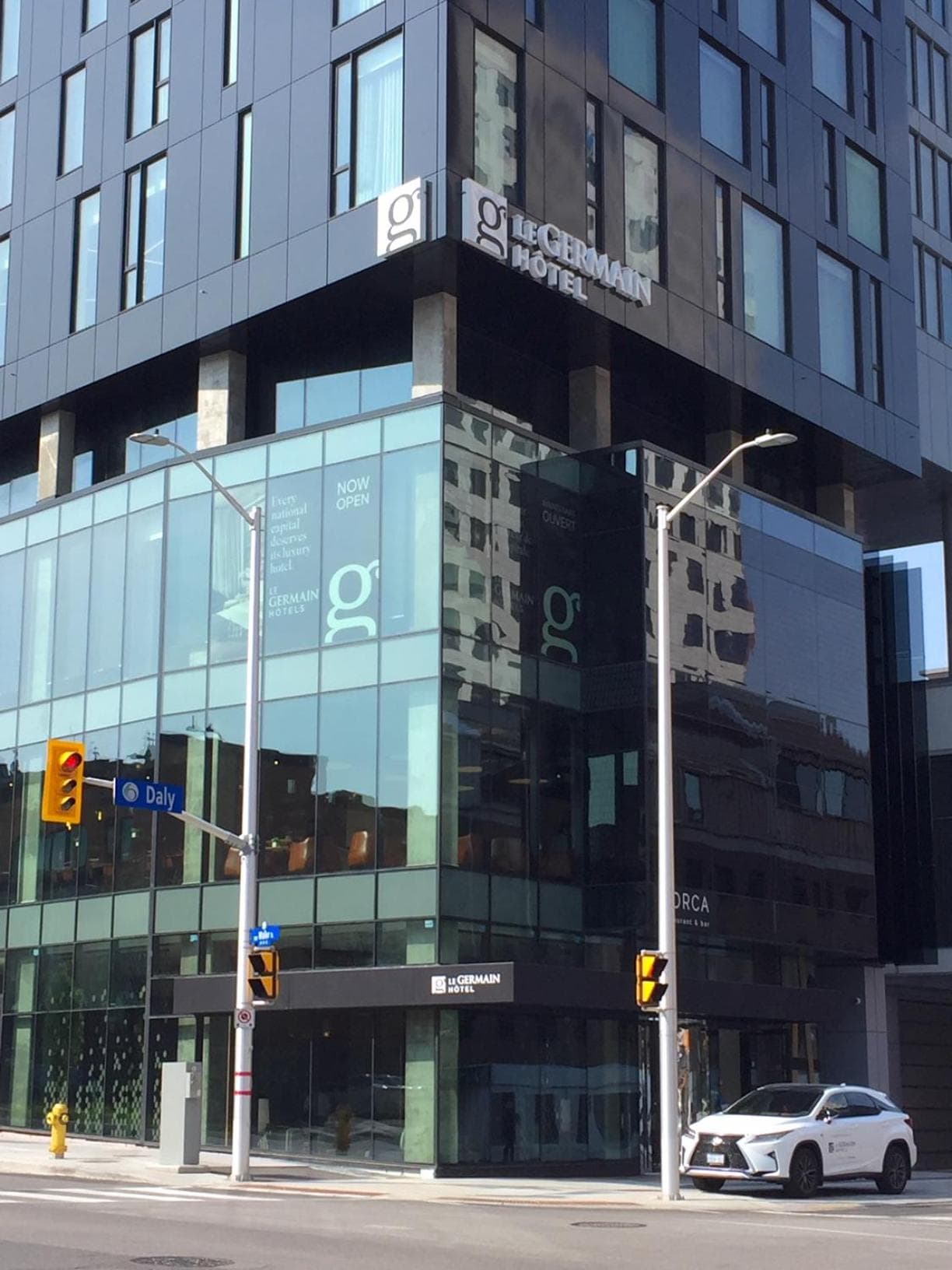 Le Germain Hotel Ottawa: building