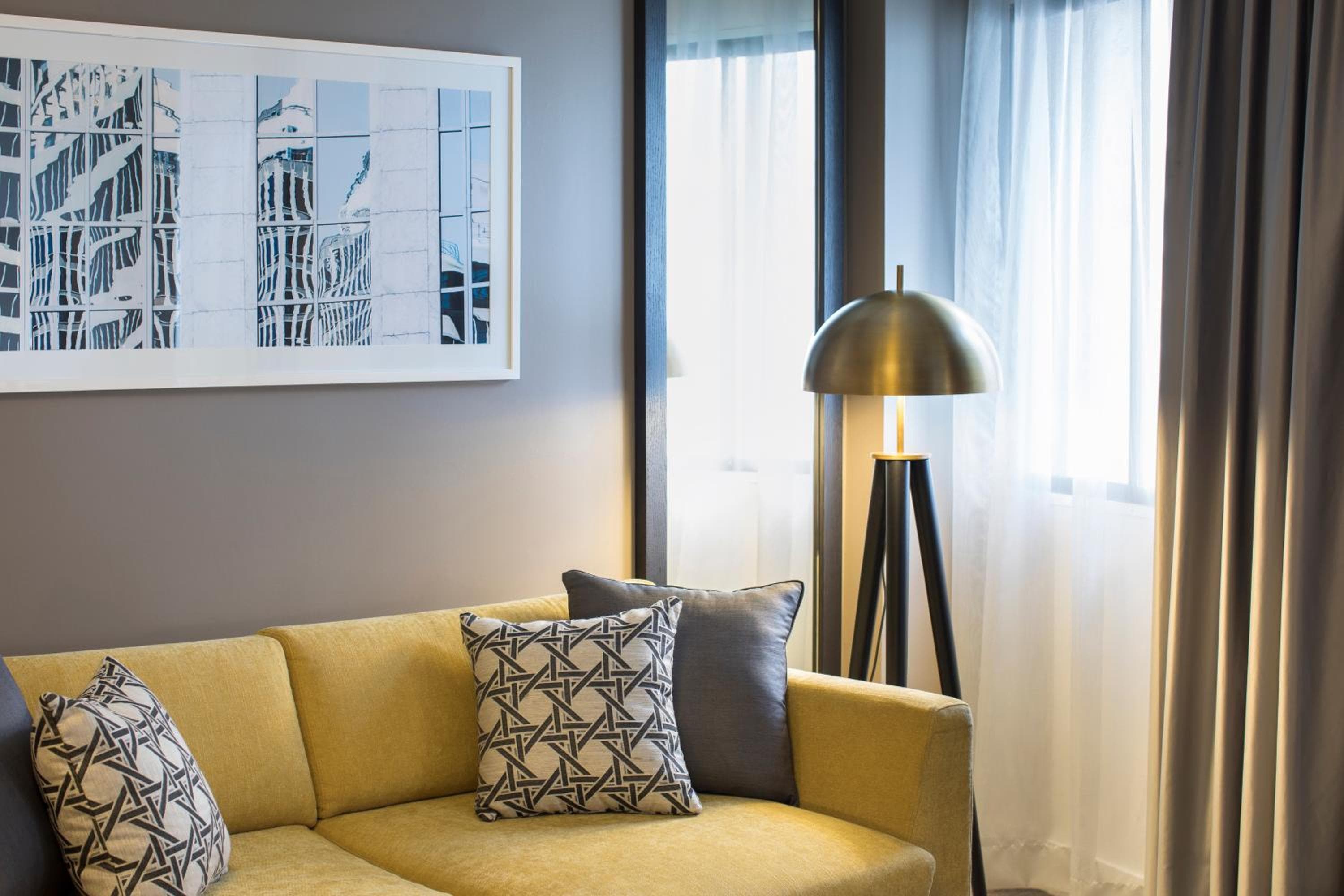 Vibe Hotel Sydney: hotel room