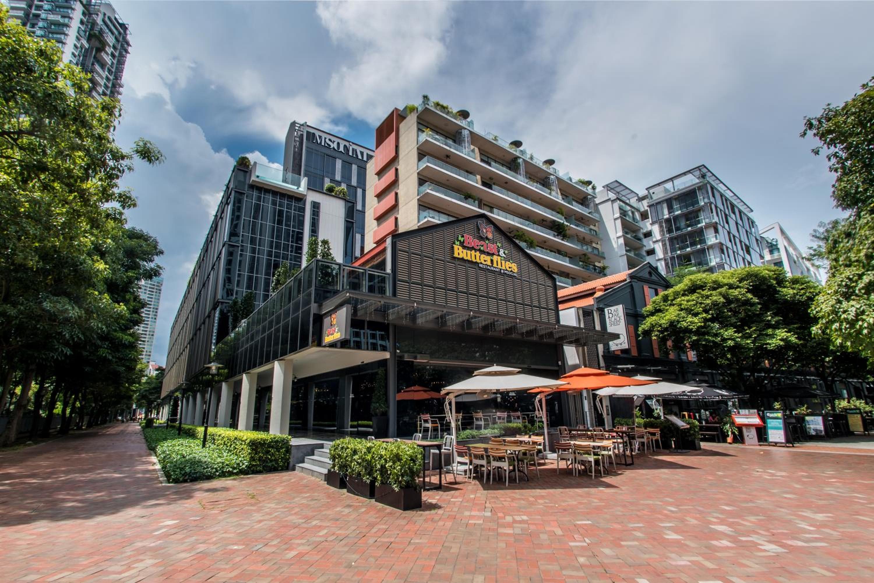 M Social Hotel Singapore: building