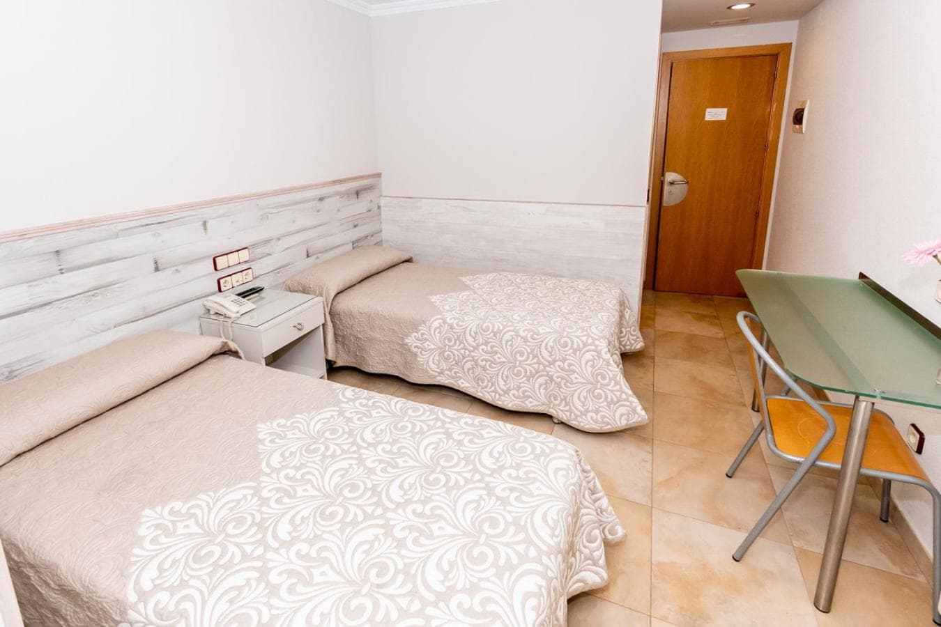 Hostal Viky