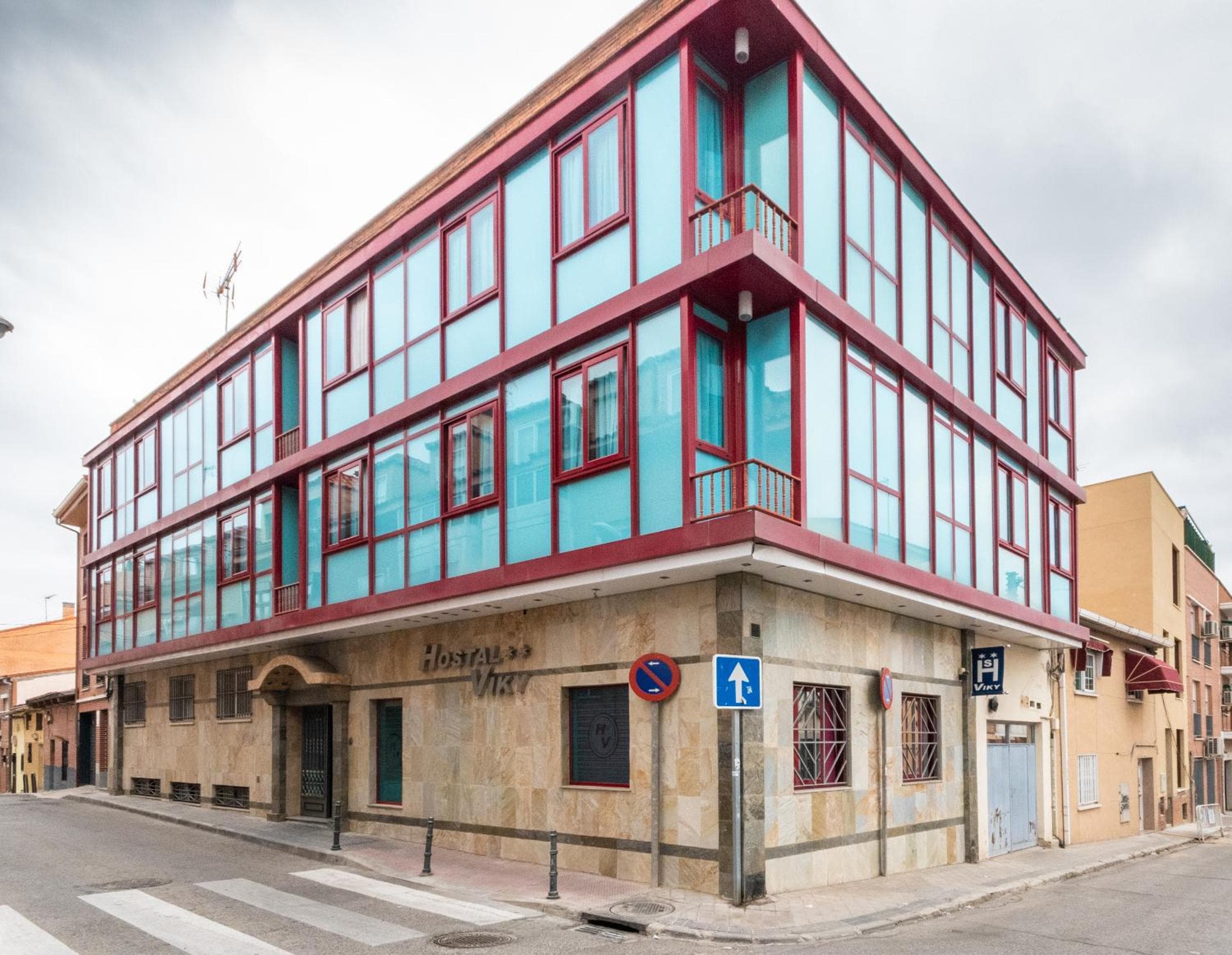 Hostal Viky: building