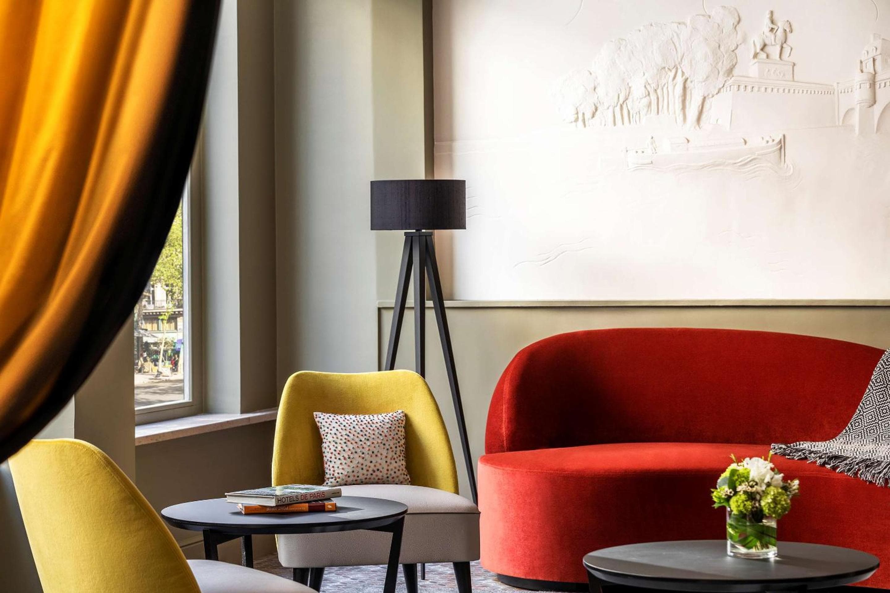 Hotel Ducs de Bourgogne: lounge