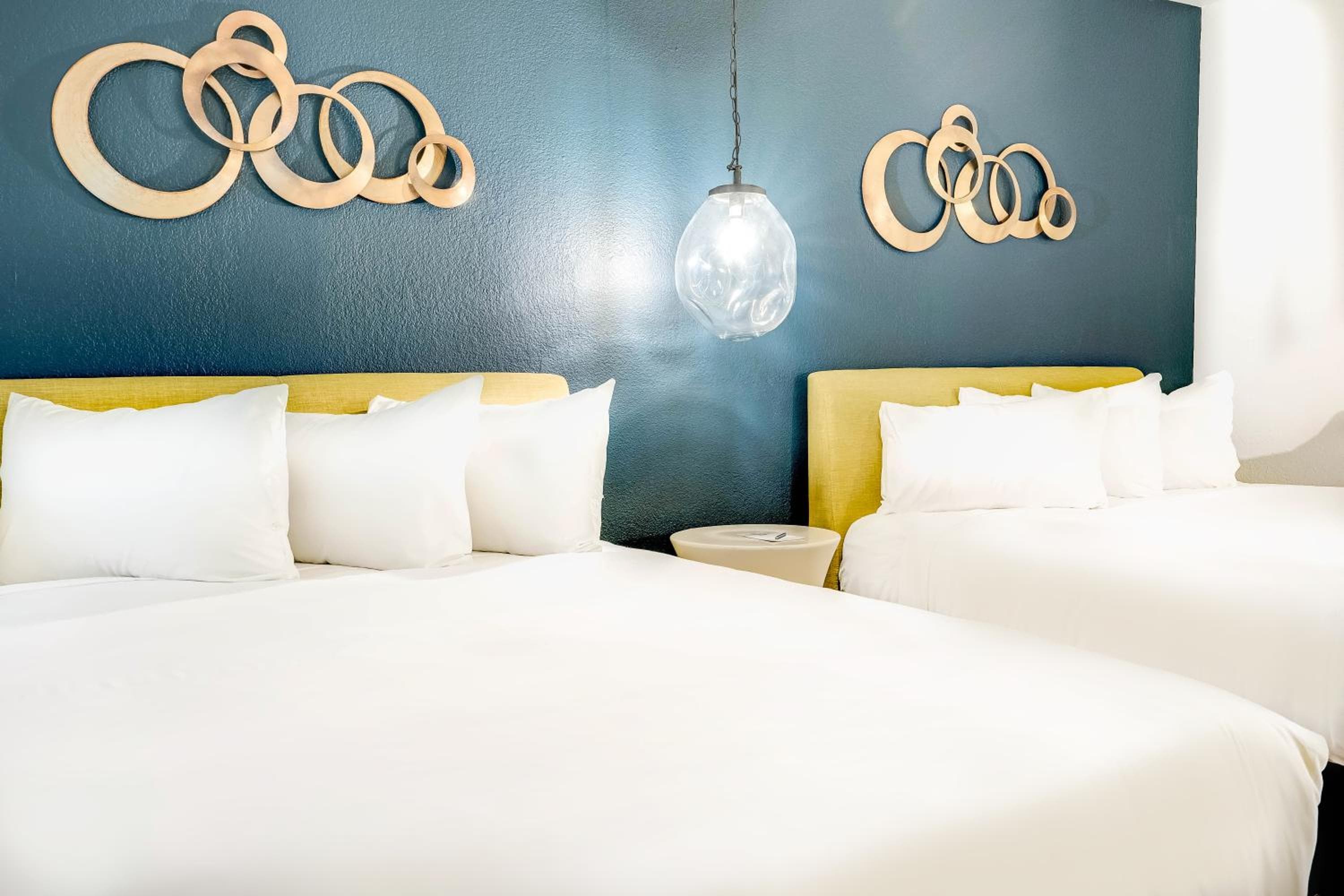 Downtowner Boutique Hotel: hotel room
