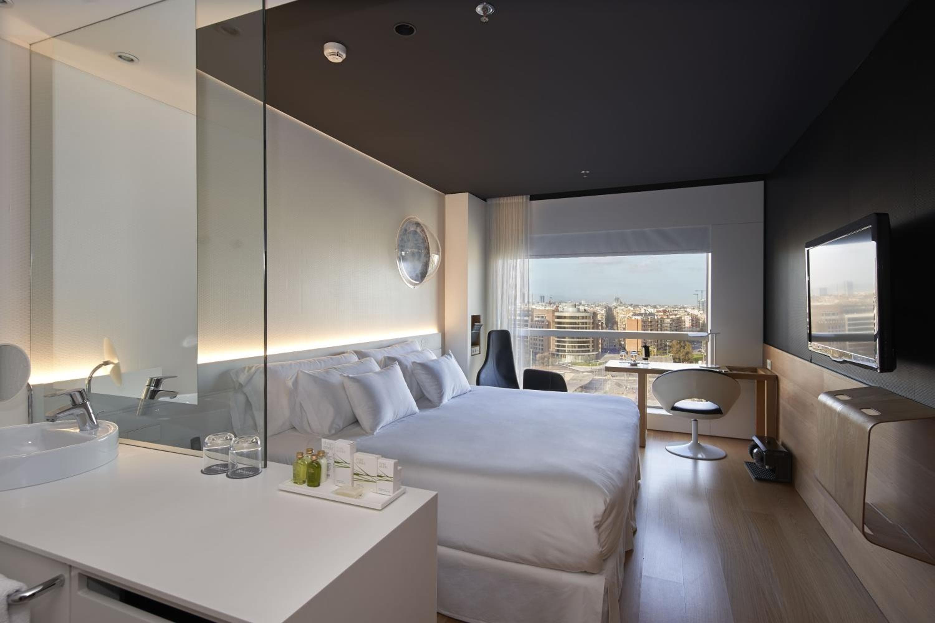 Barceló Sants: hotel room