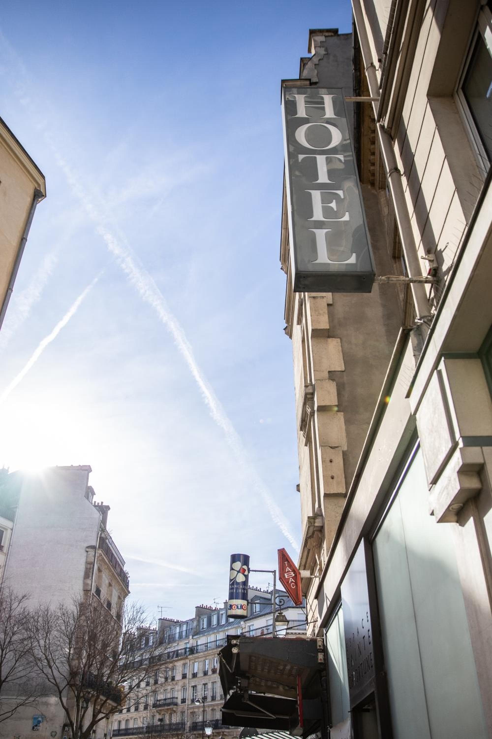 Hôtel des Ducs D'Anjou: building