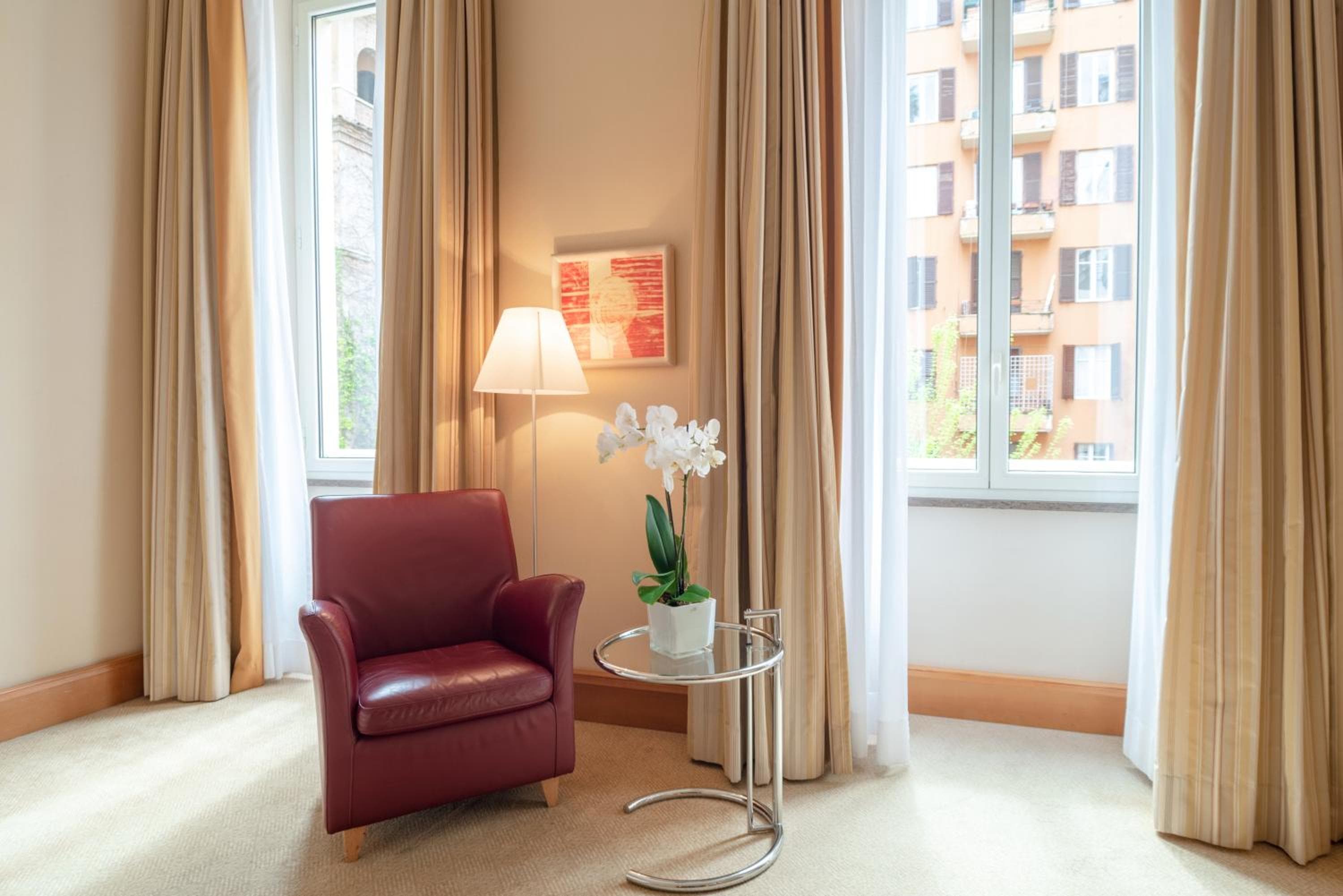 Room Mate Collection Mia, Rome Colosseum
