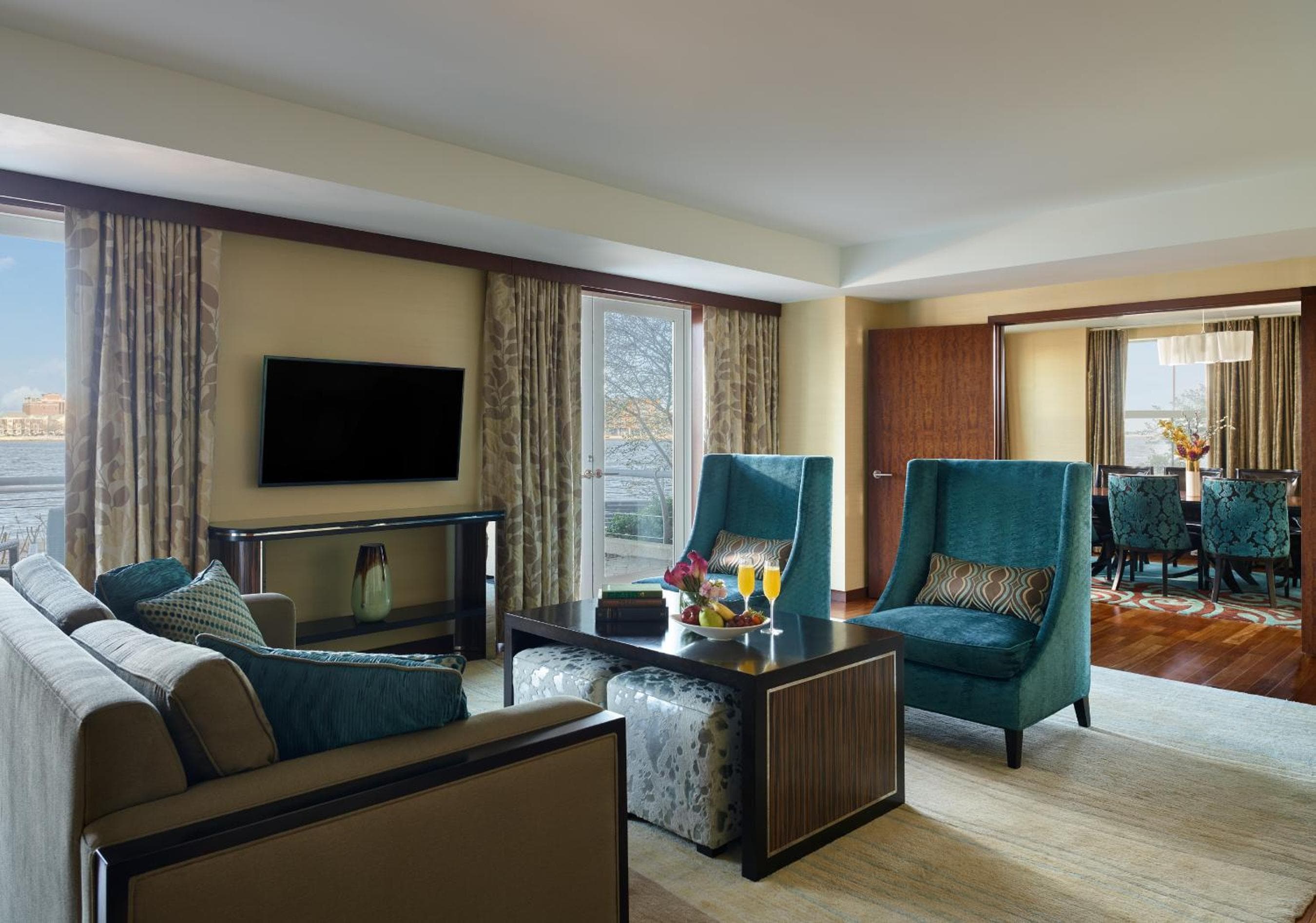 Battery Wharf Hotel, Boston Waterfront
