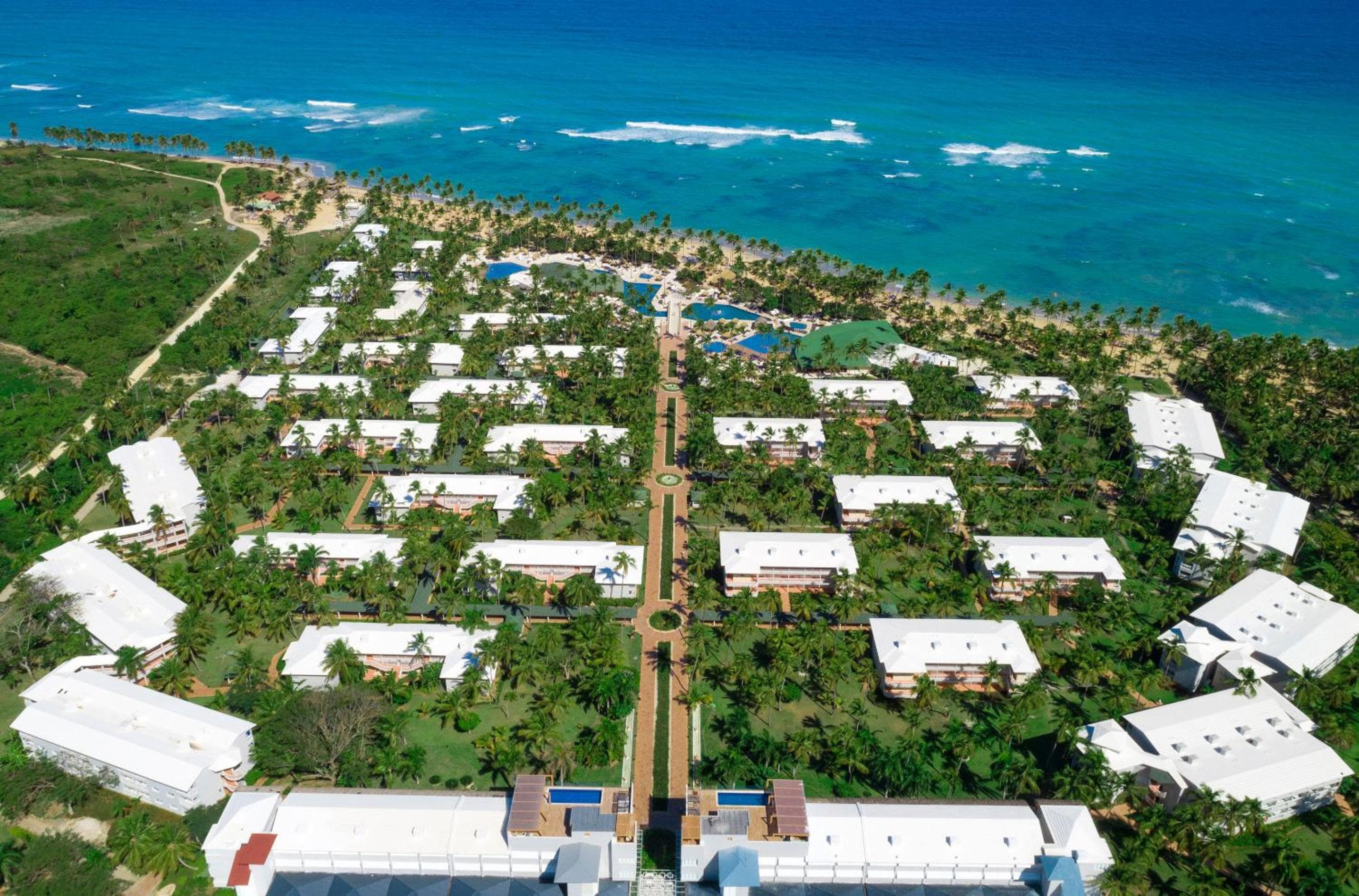 Grand Sirenis Punta Cana Resort & Aquagames - All Inclusive: building