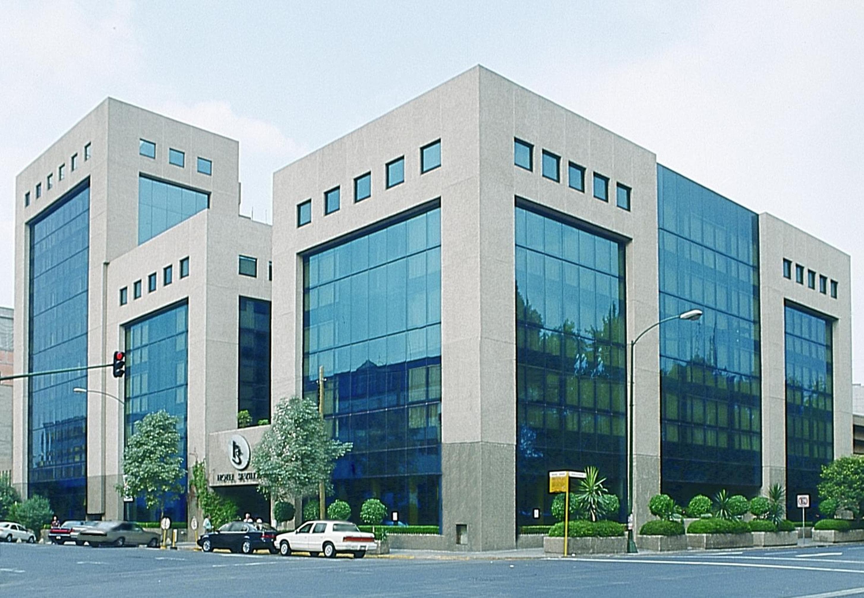Hotel Sevilla: building