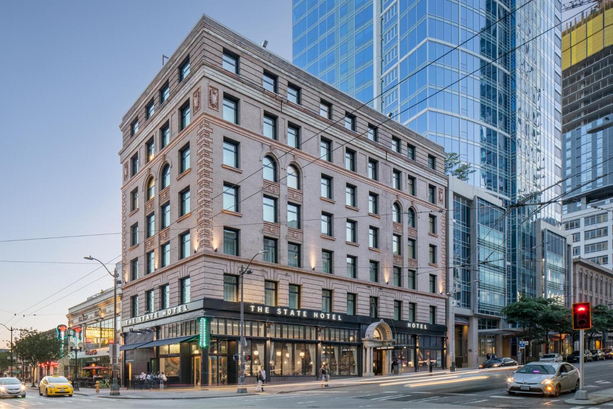 The State Hotel: building
