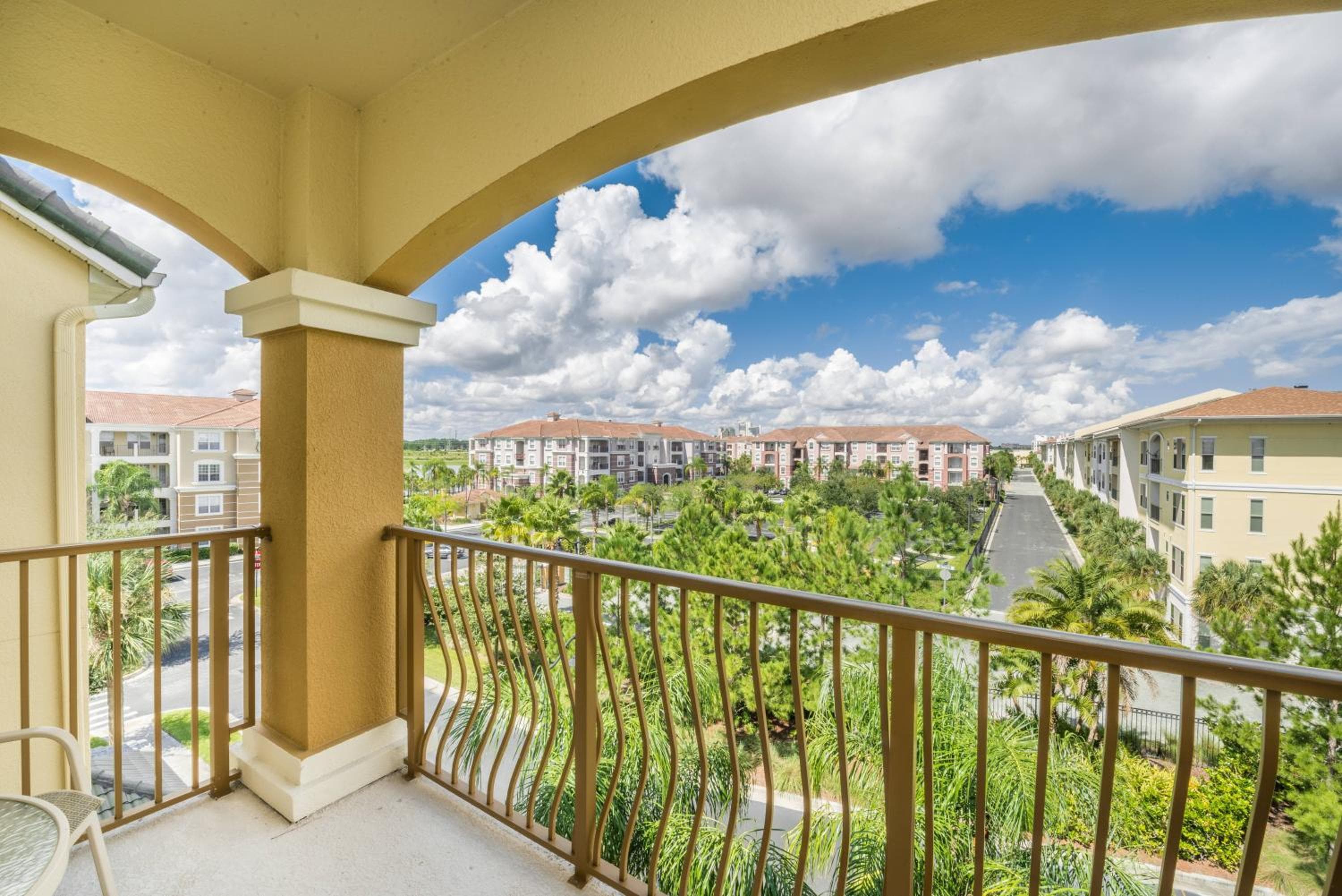 Orlando Resort Rentals at Universal Boulevard: balance & terrace