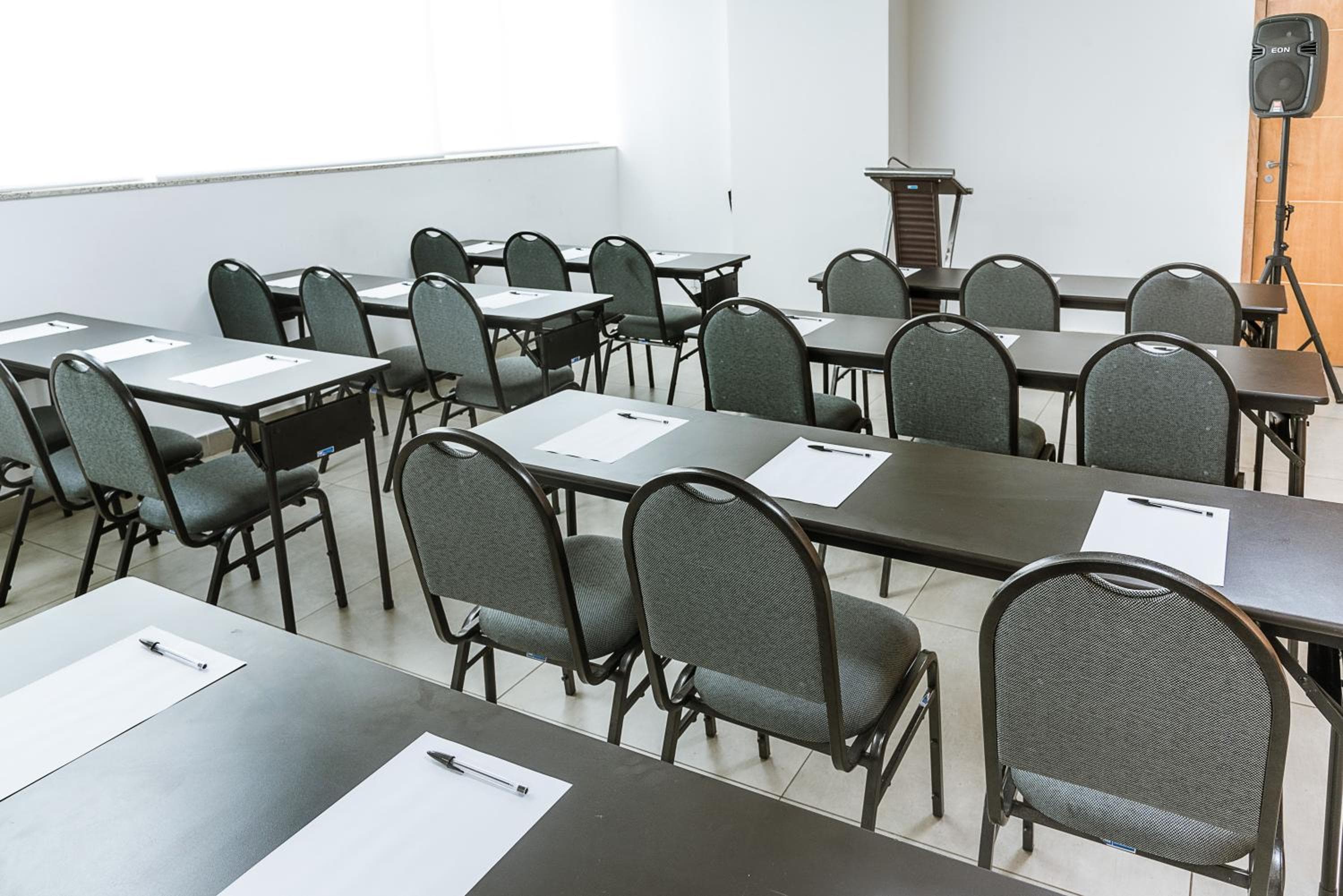 Rede Andrade Lapa: meeting & event spaces