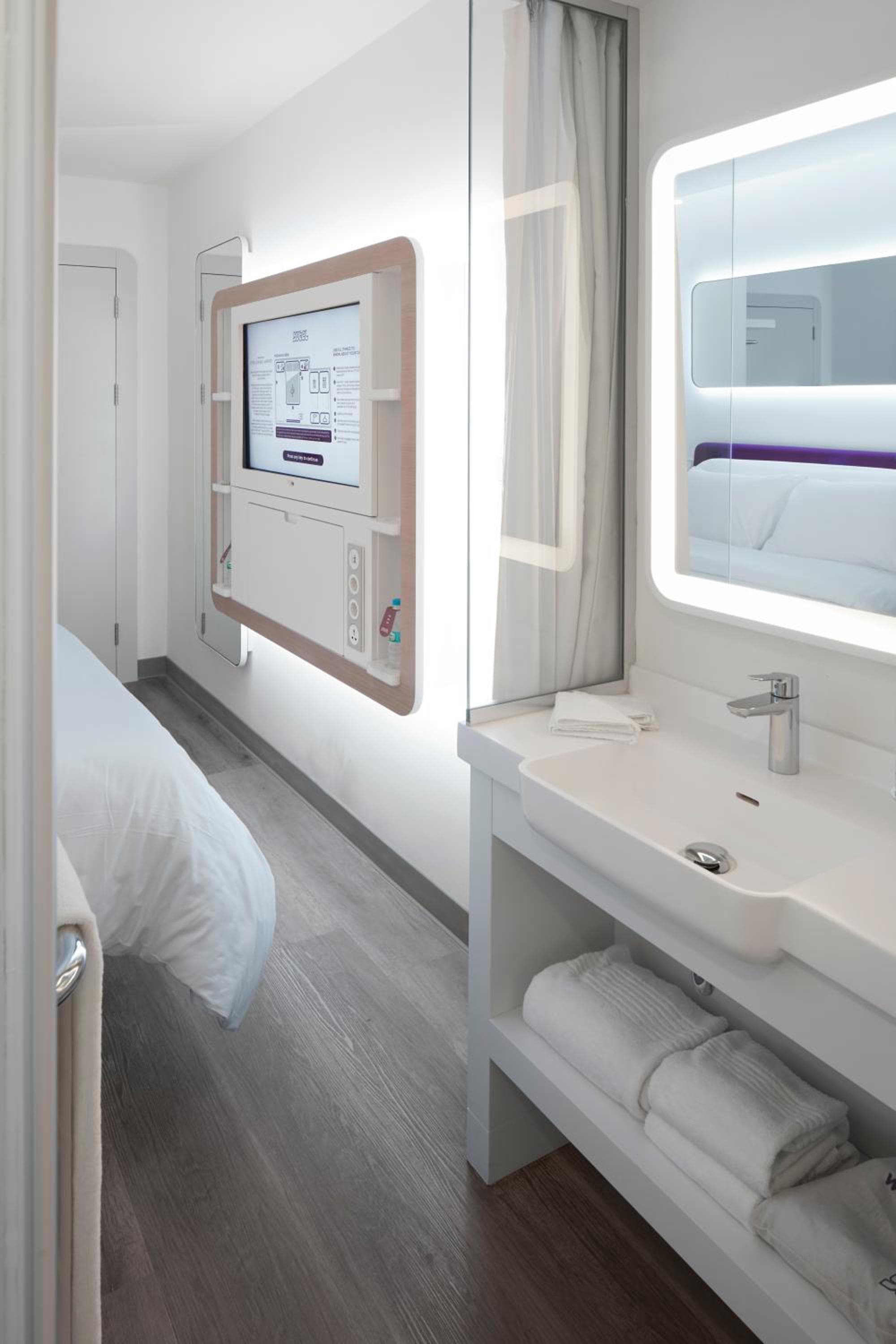 YOTEL Istanbul Airport, City Entrance