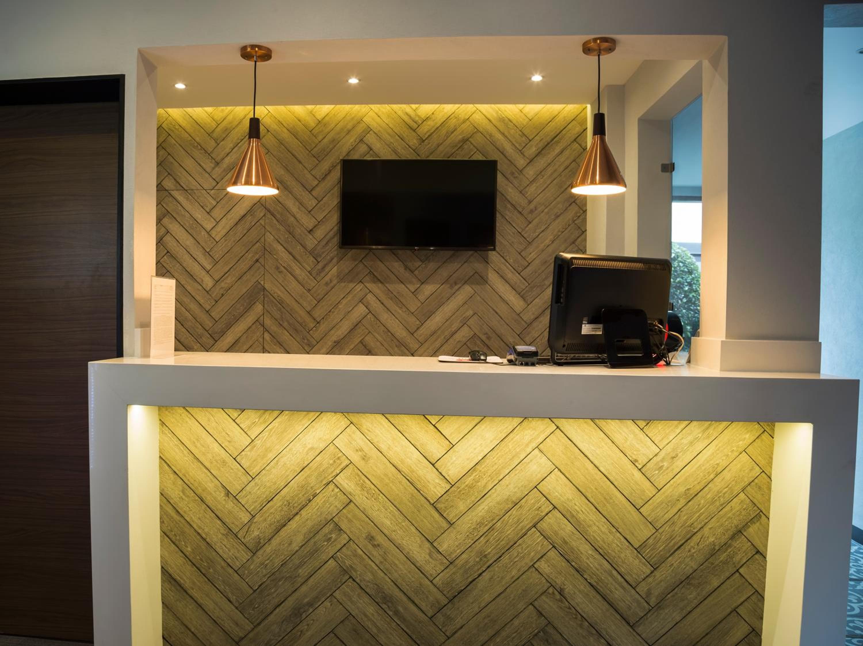 VOS Condesa: recepcion & lobby