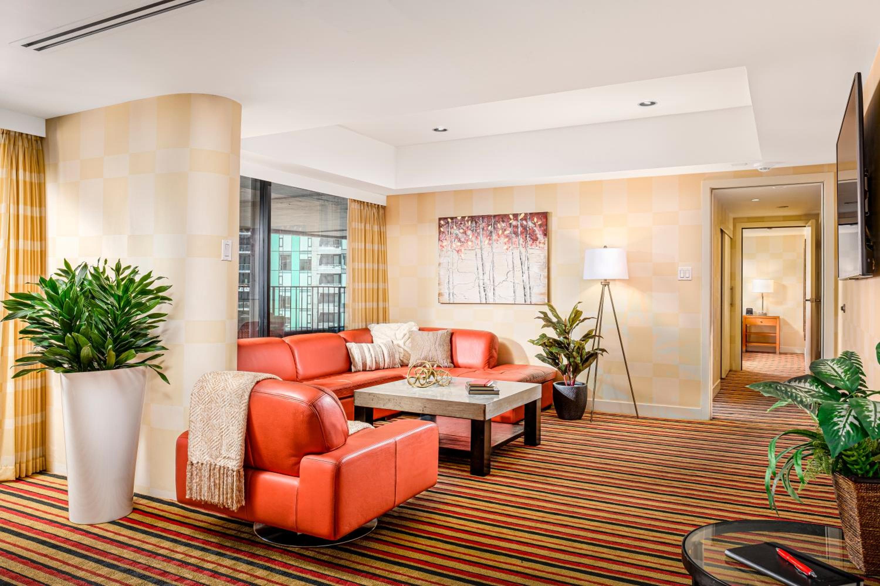 Pinnacle Hotel Harbourfront