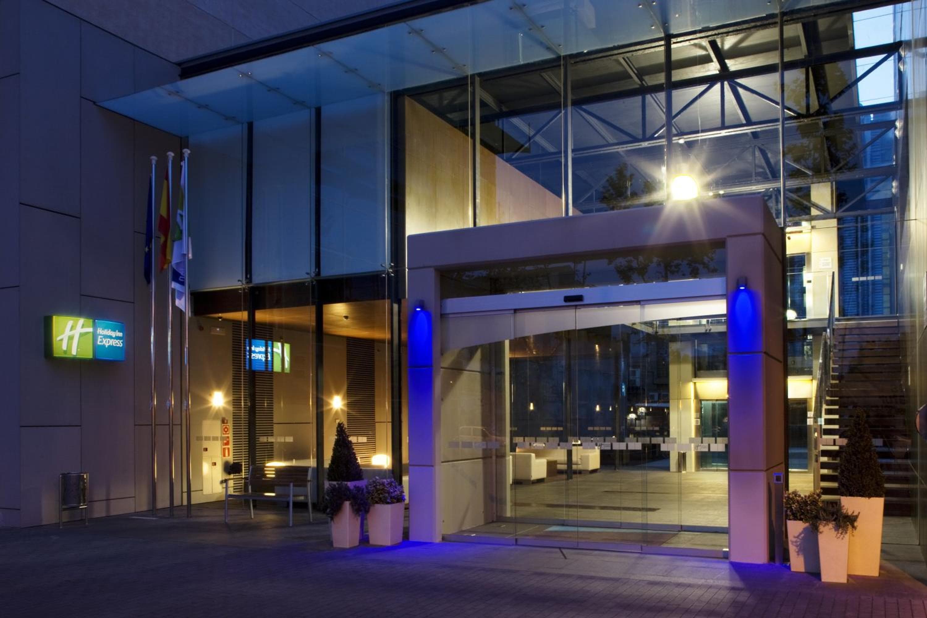 Holiday Inn Express Barcelona City 22@ by IHG: building