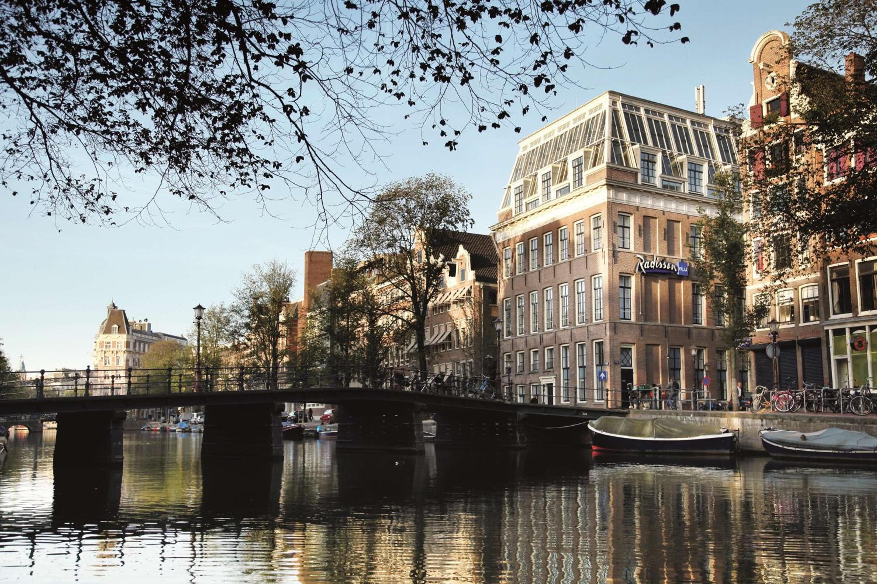 Radisson Blu Hotel, Amsterdam City Center: building