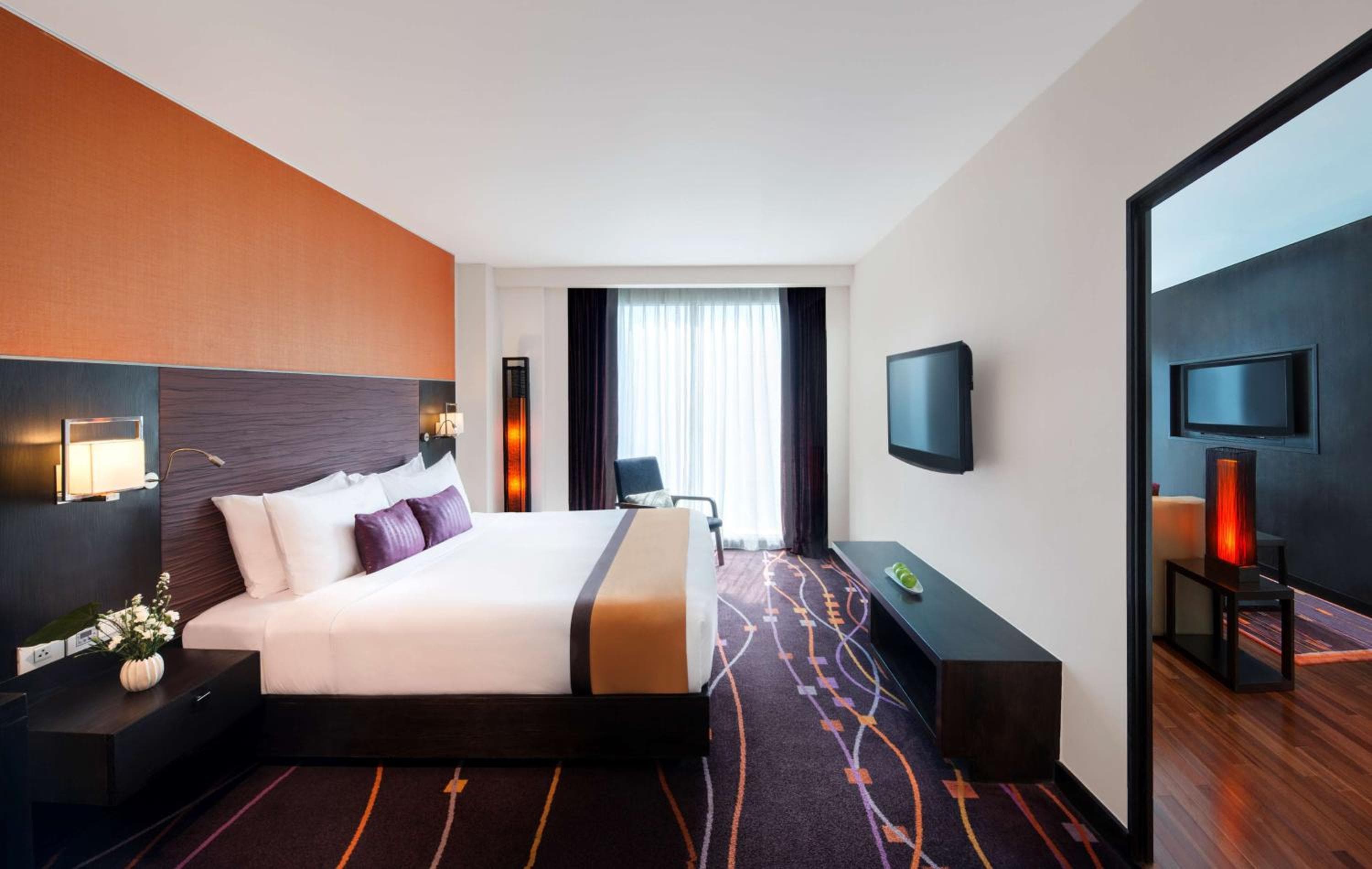 Radisson Suites Bangkok Sukhumvit