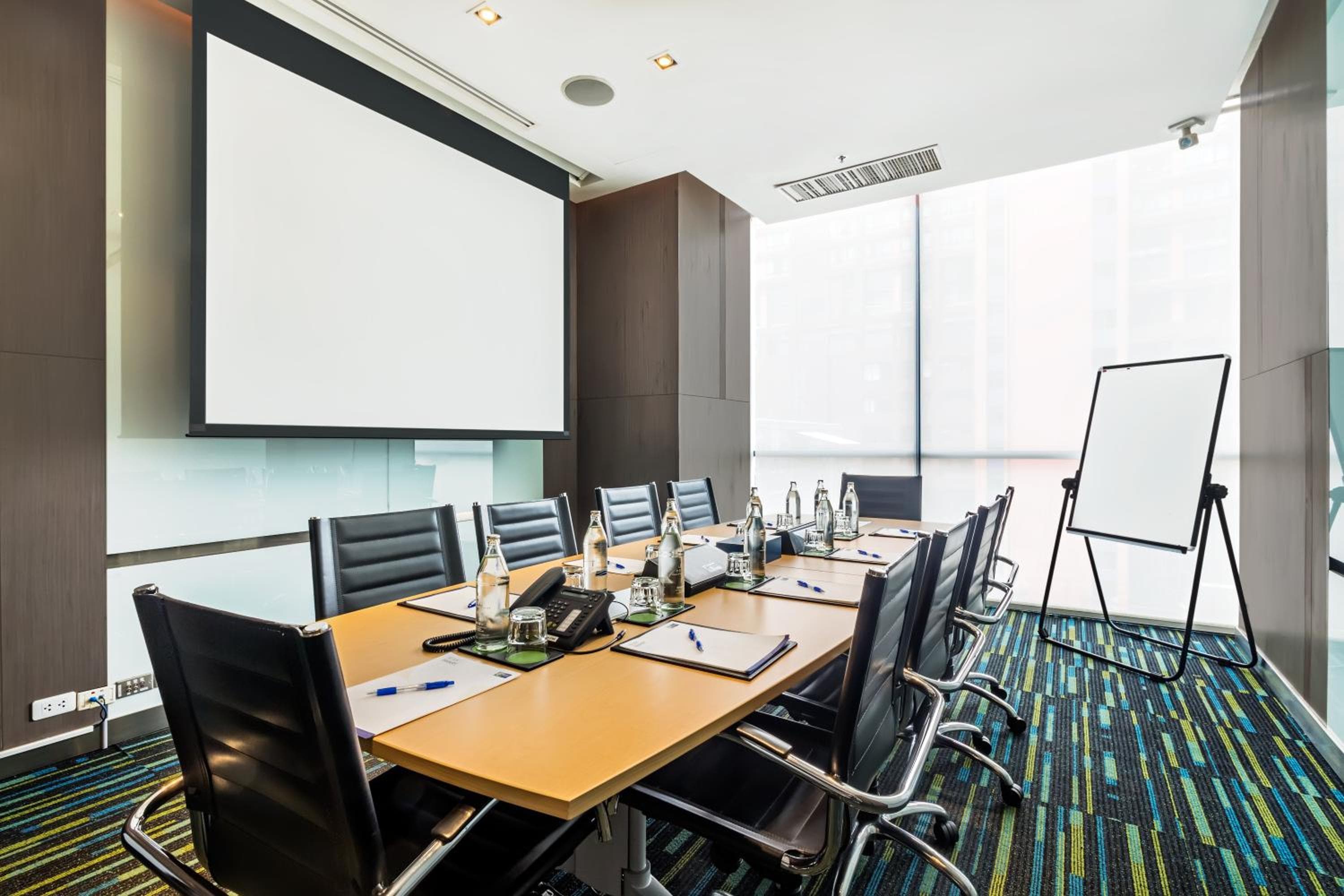 Holiday Inn Express Bangkok Siam by IHG