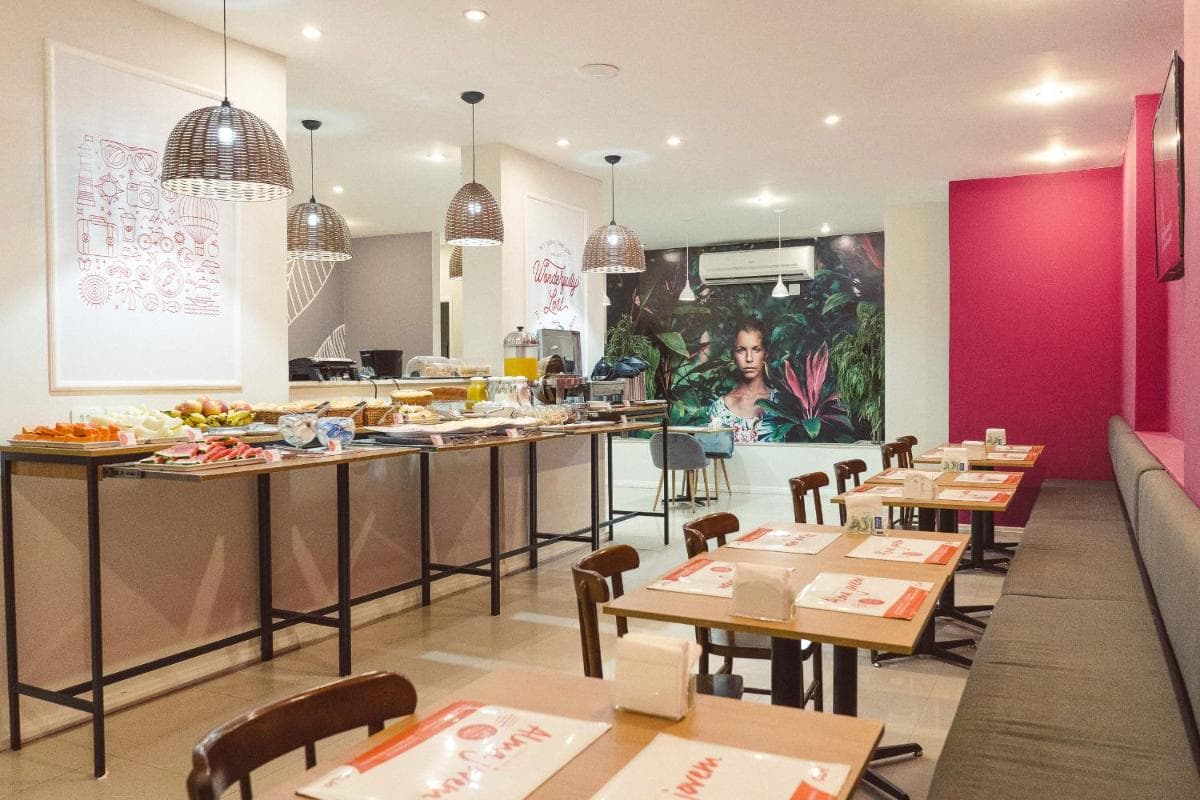 CLH Suites Domingos Ferreira
