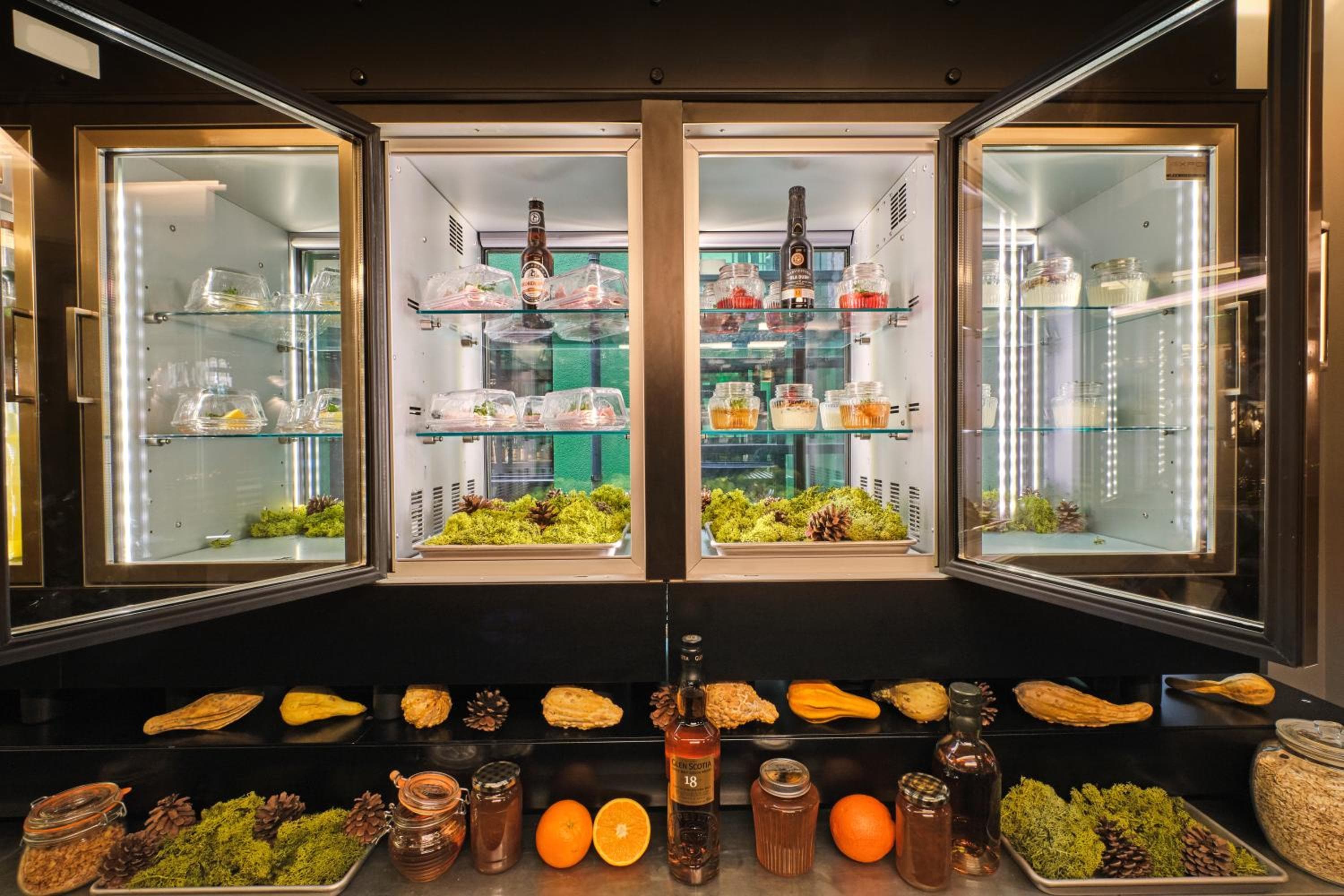 The Gyle - Kings Cross St Pancras, London: breakfast buffet