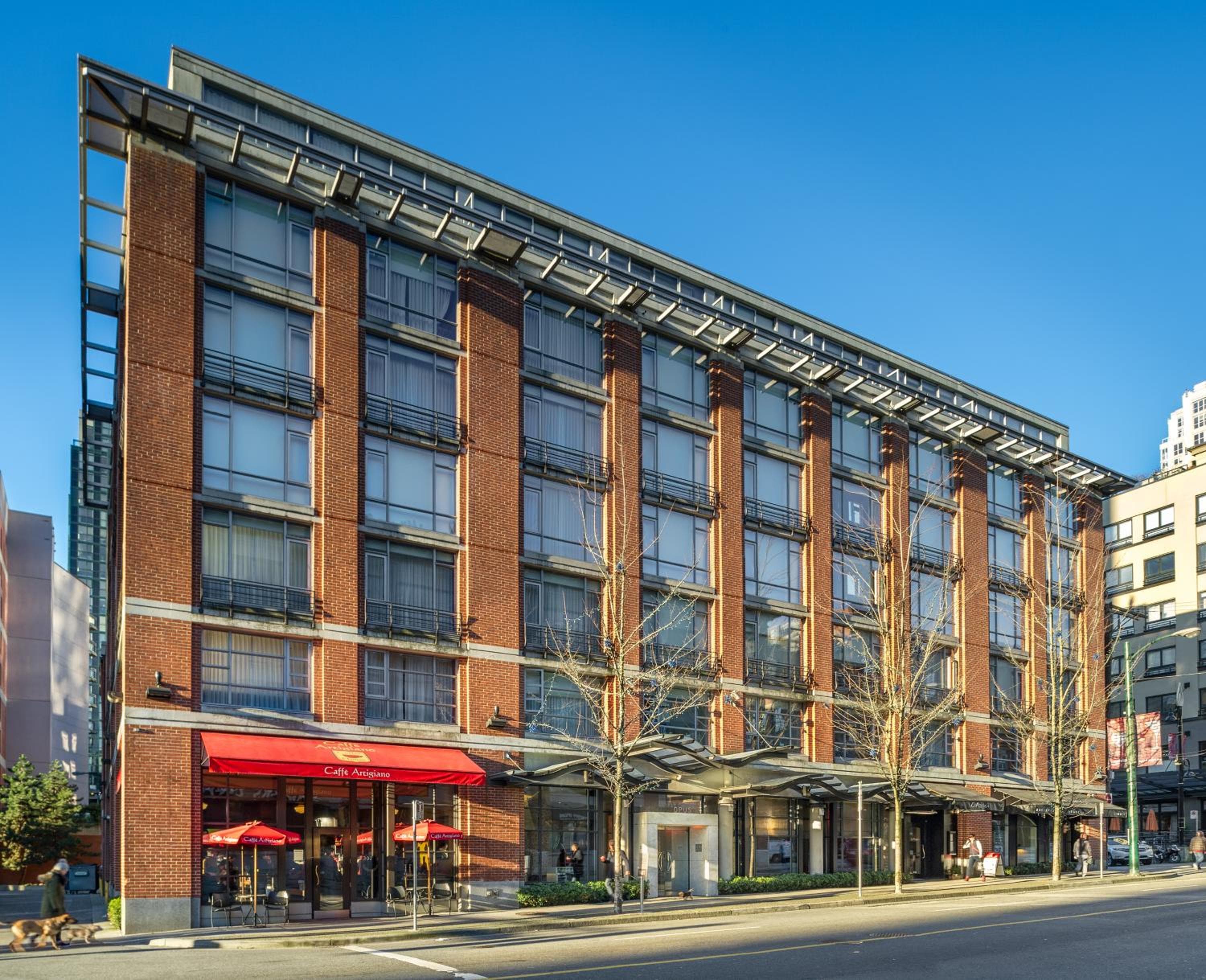 OPUS Vancouver: building
