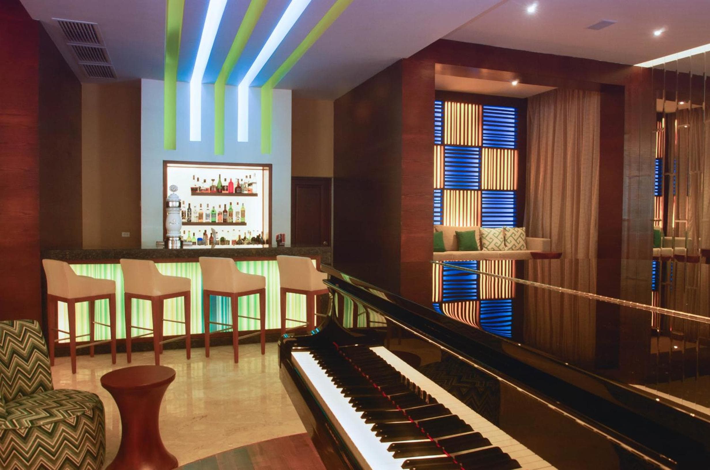 Ocean Blue & Sand Beach Resort - All Inclusive