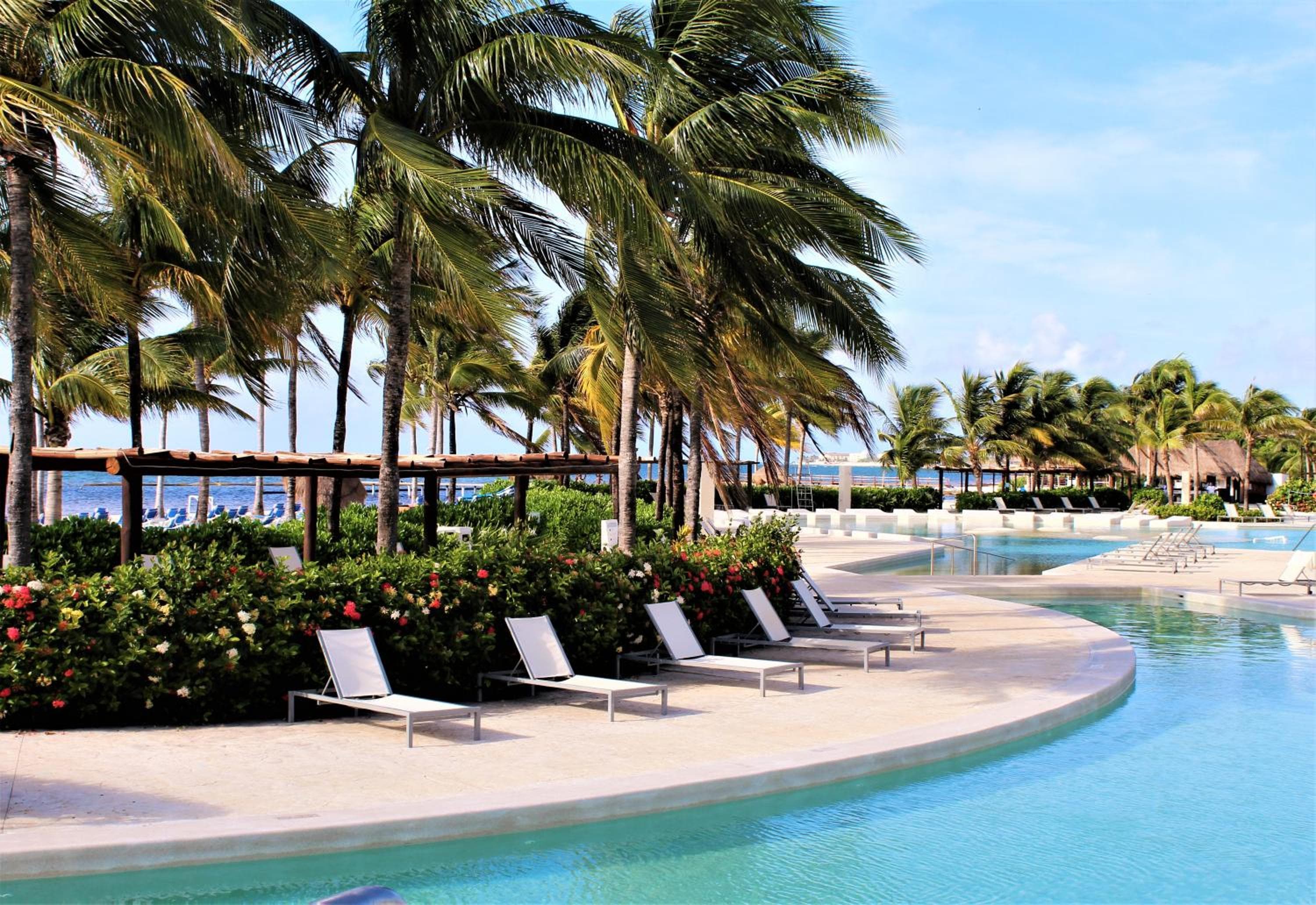 BlueBay Grand Esmeralda-All Inclusive: recepcion & lobby
