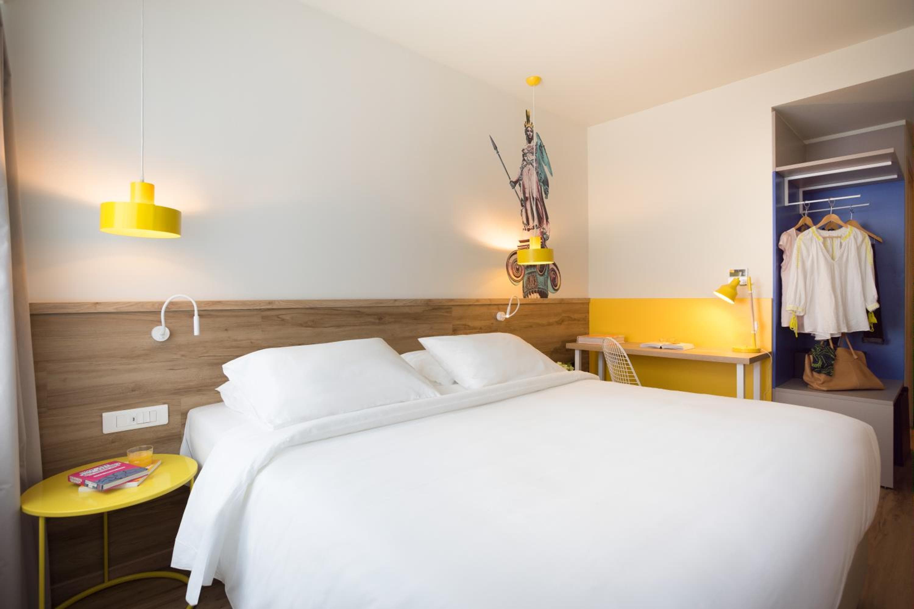 ibis Styles Athens Routes
