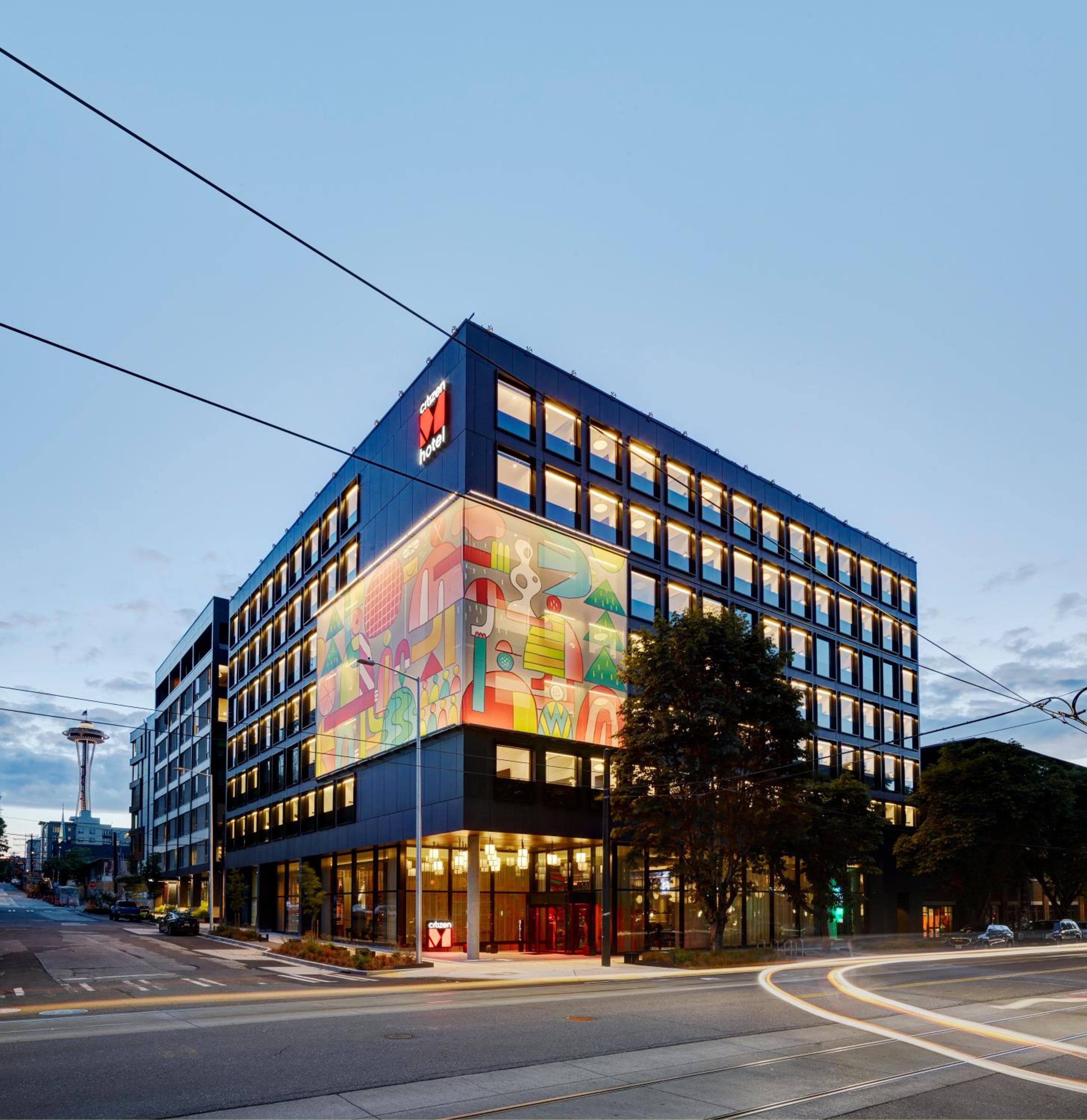 citizenM Seattle South Lake: building