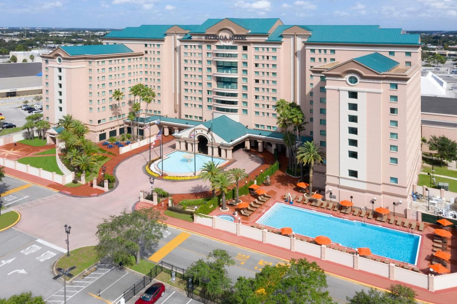 The Florida Hotel & Conference Center in the Florida Mall: building